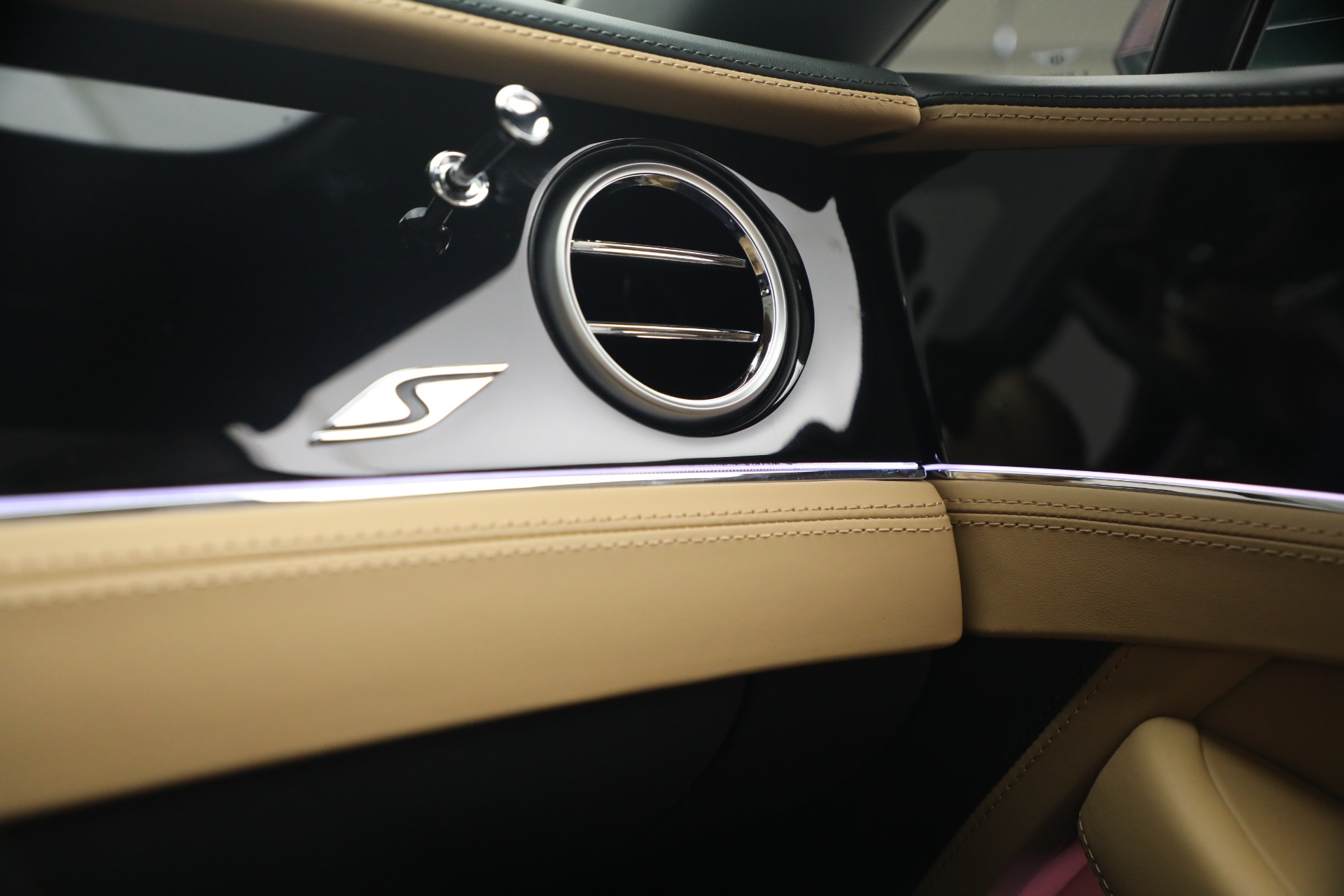 New-2026-Bentley-Continental-GTC