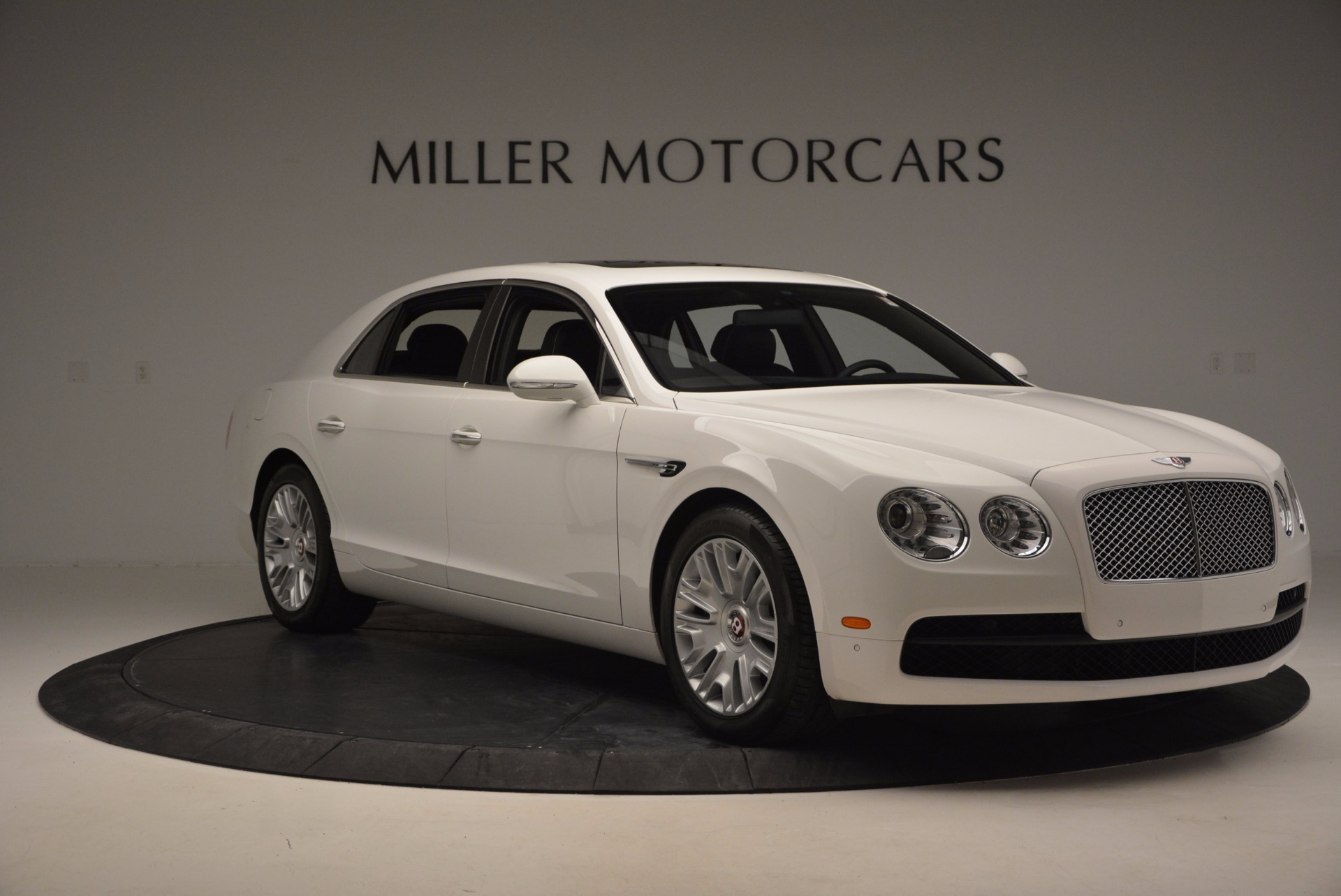 Used-2016-Bentley-Flying-Spur-V8