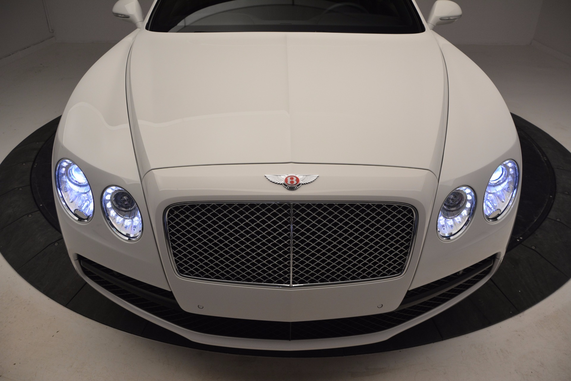 Used-2016-Bentley-Flying-Spur-V8