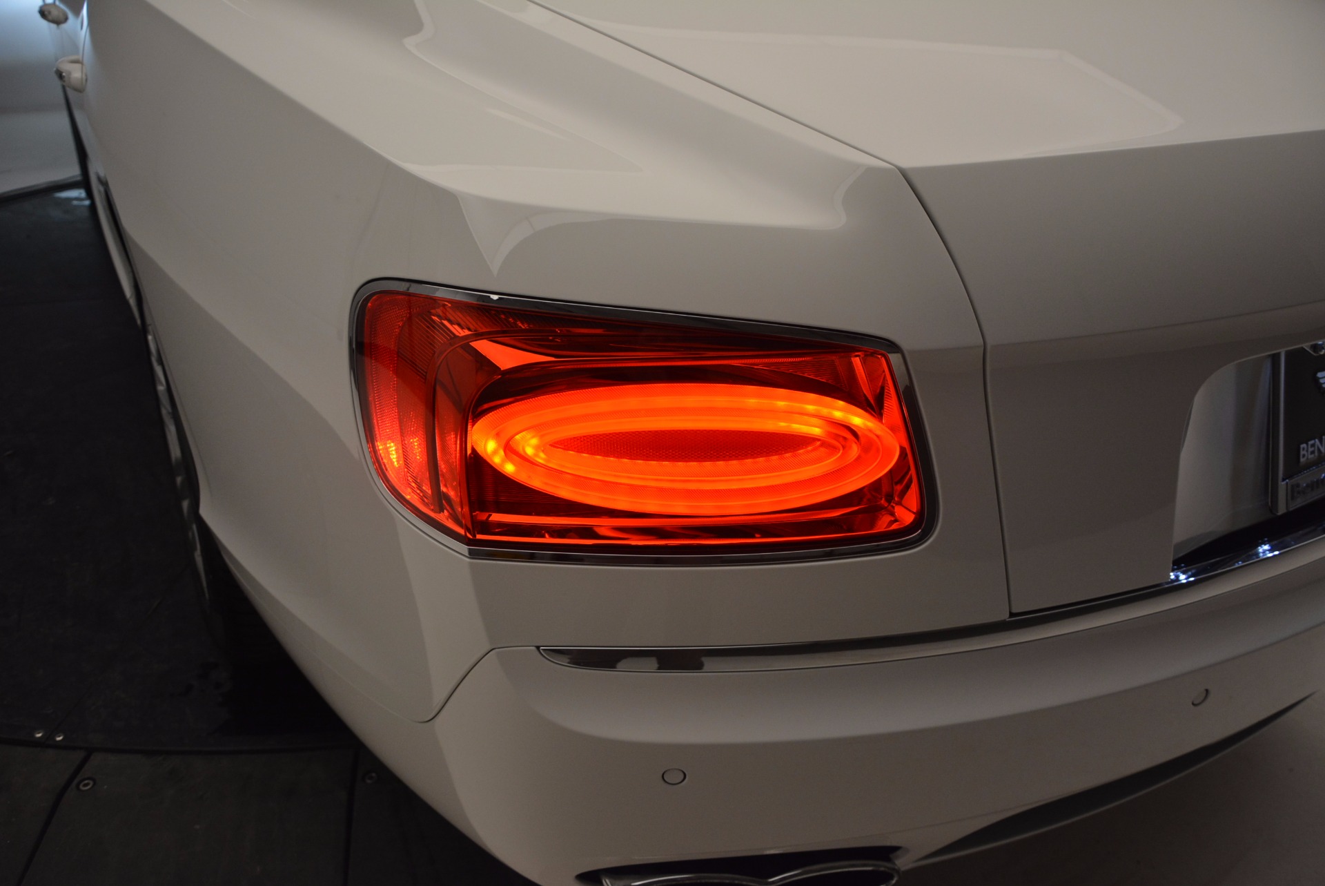 Used-2016-Bentley-Flying-Spur-V8