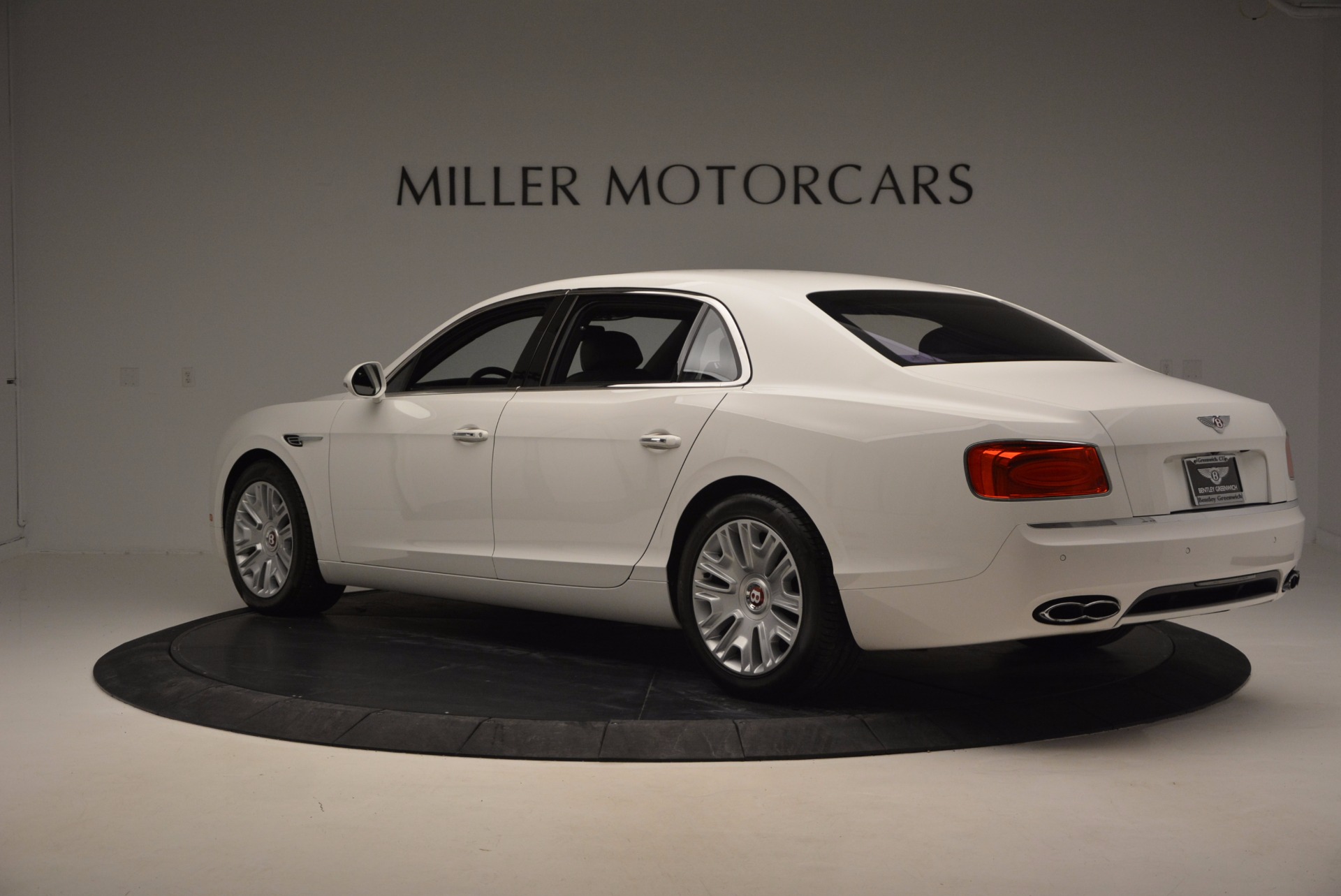 Used-2016-Bentley-Flying-Spur-V8