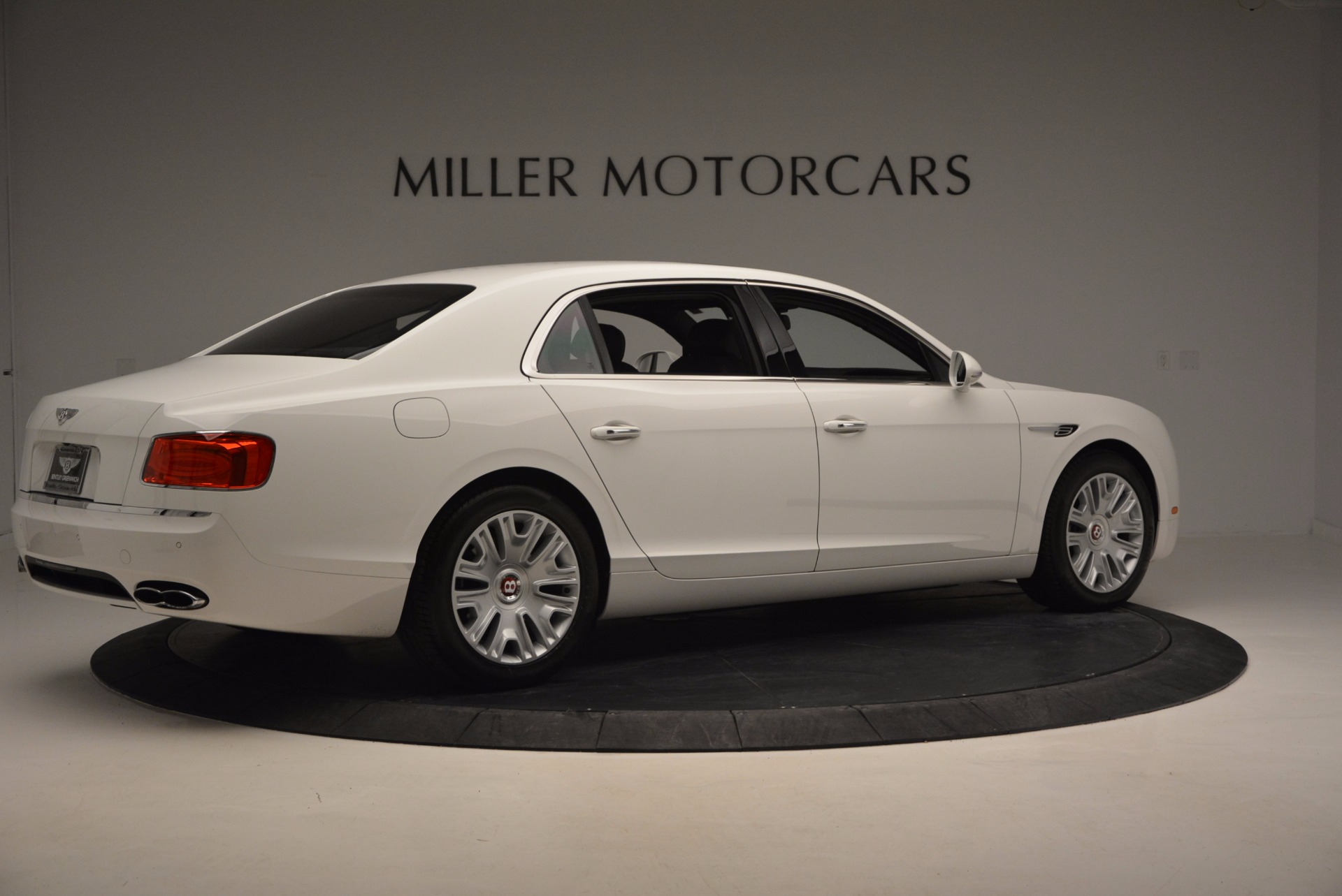 Used-2016-Bentley-Flying-Spur-V8