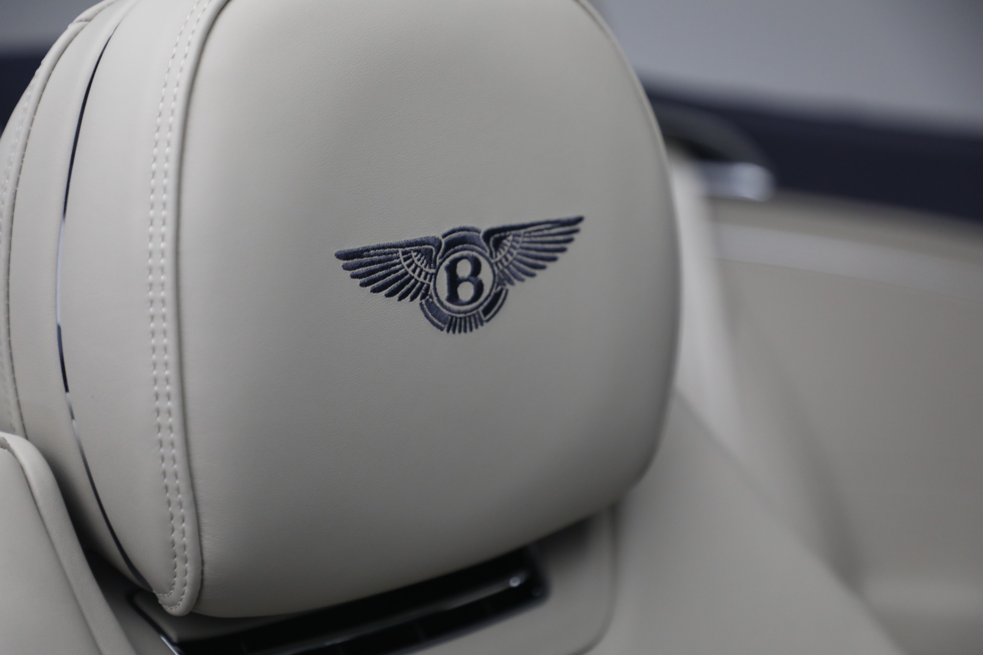 New-2026-Bentley-Continental-GTC