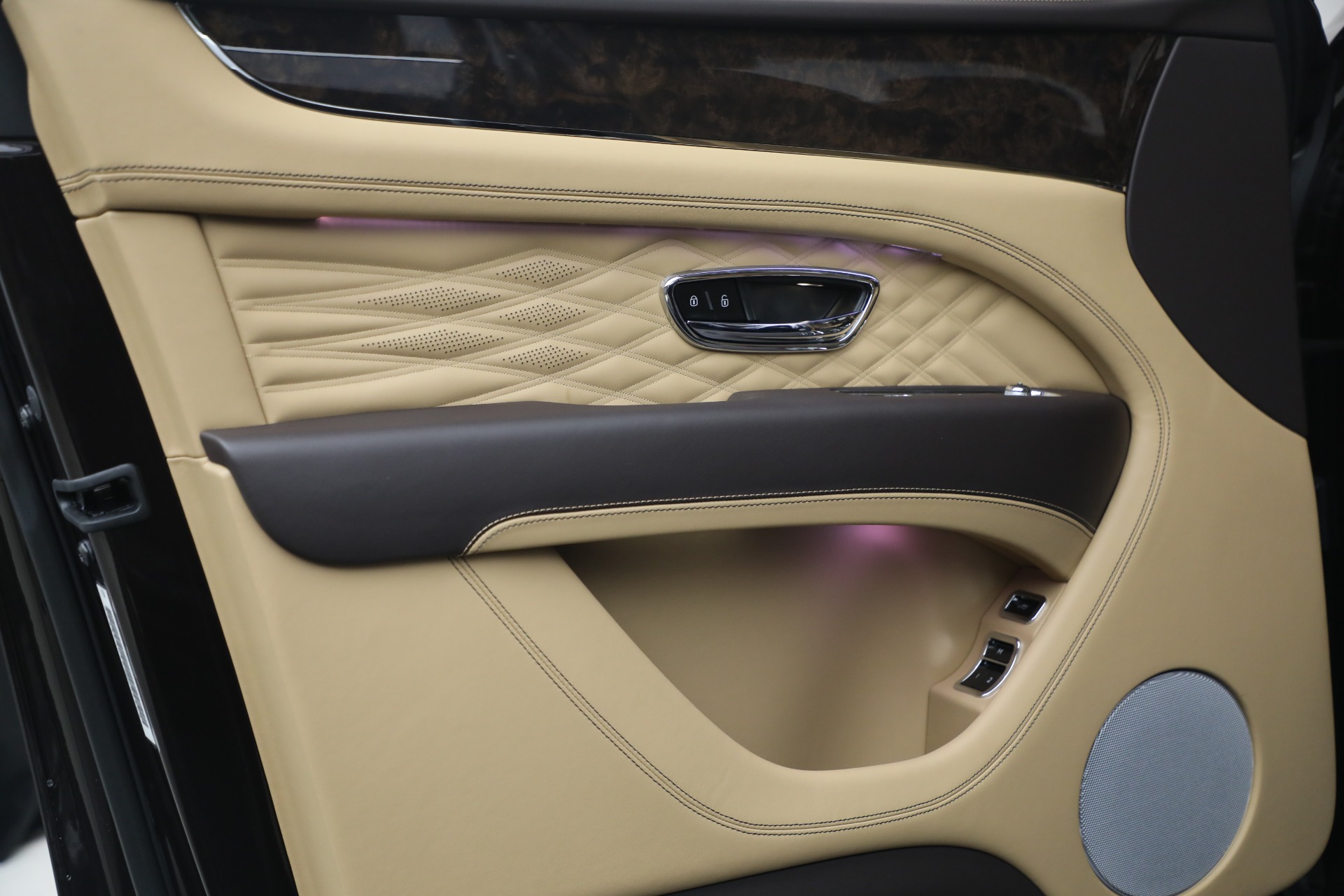 New-2026-Bentley-Bentayga-Azure-V8