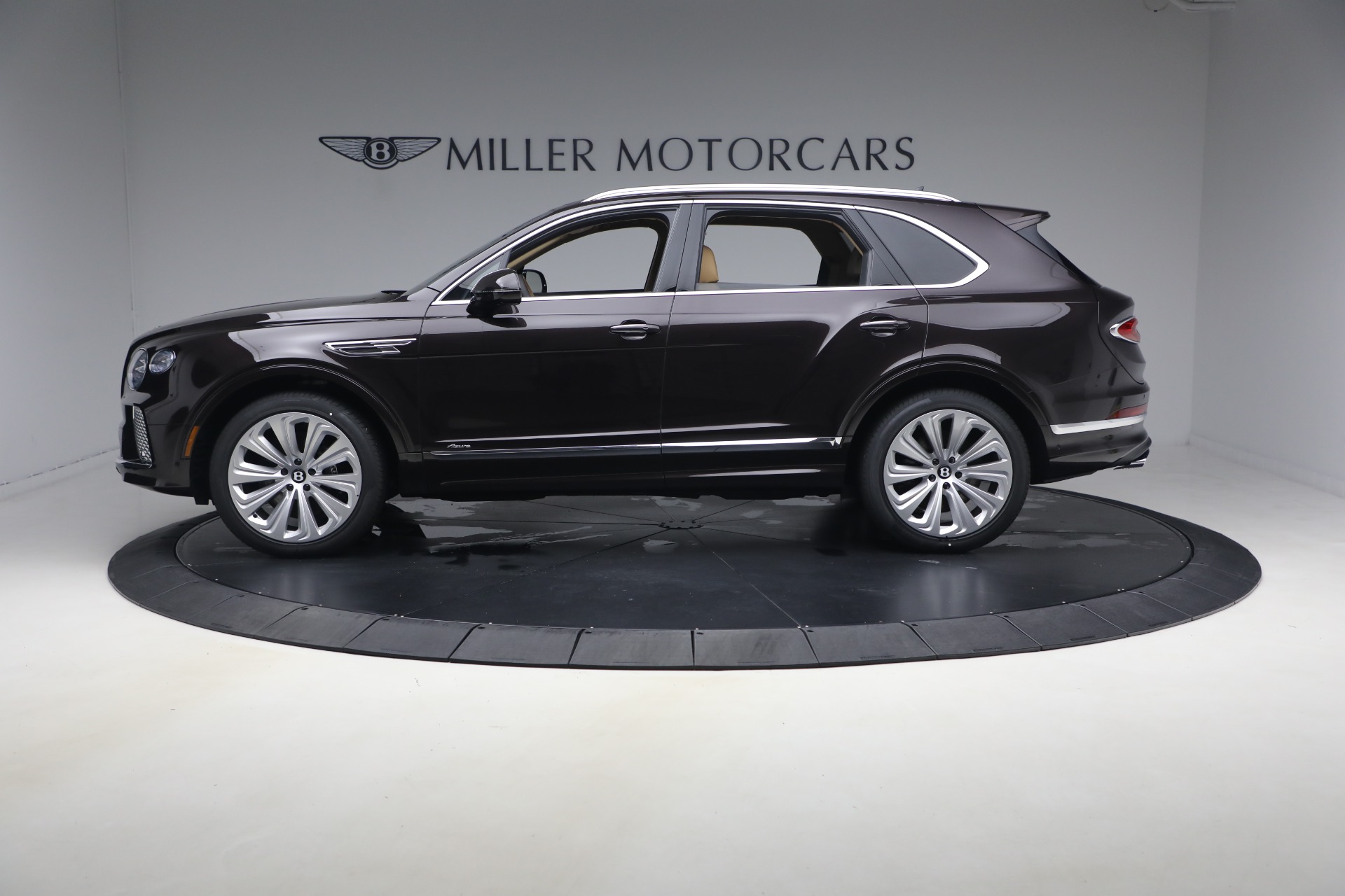 New-2026-Bentley-Bentayga-Azure-V8