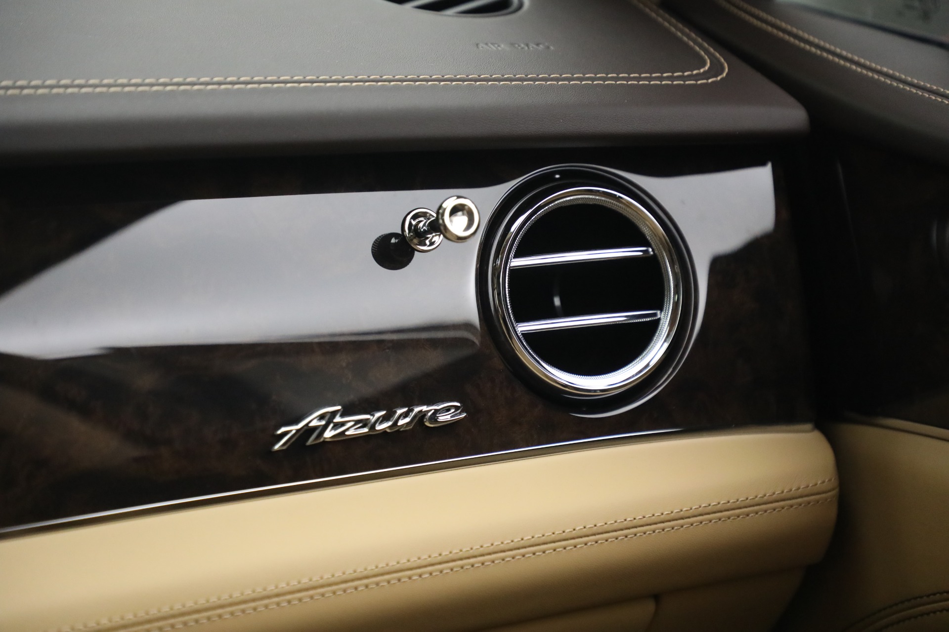 New-2026-Bentley-Bentayga-Azure-V8