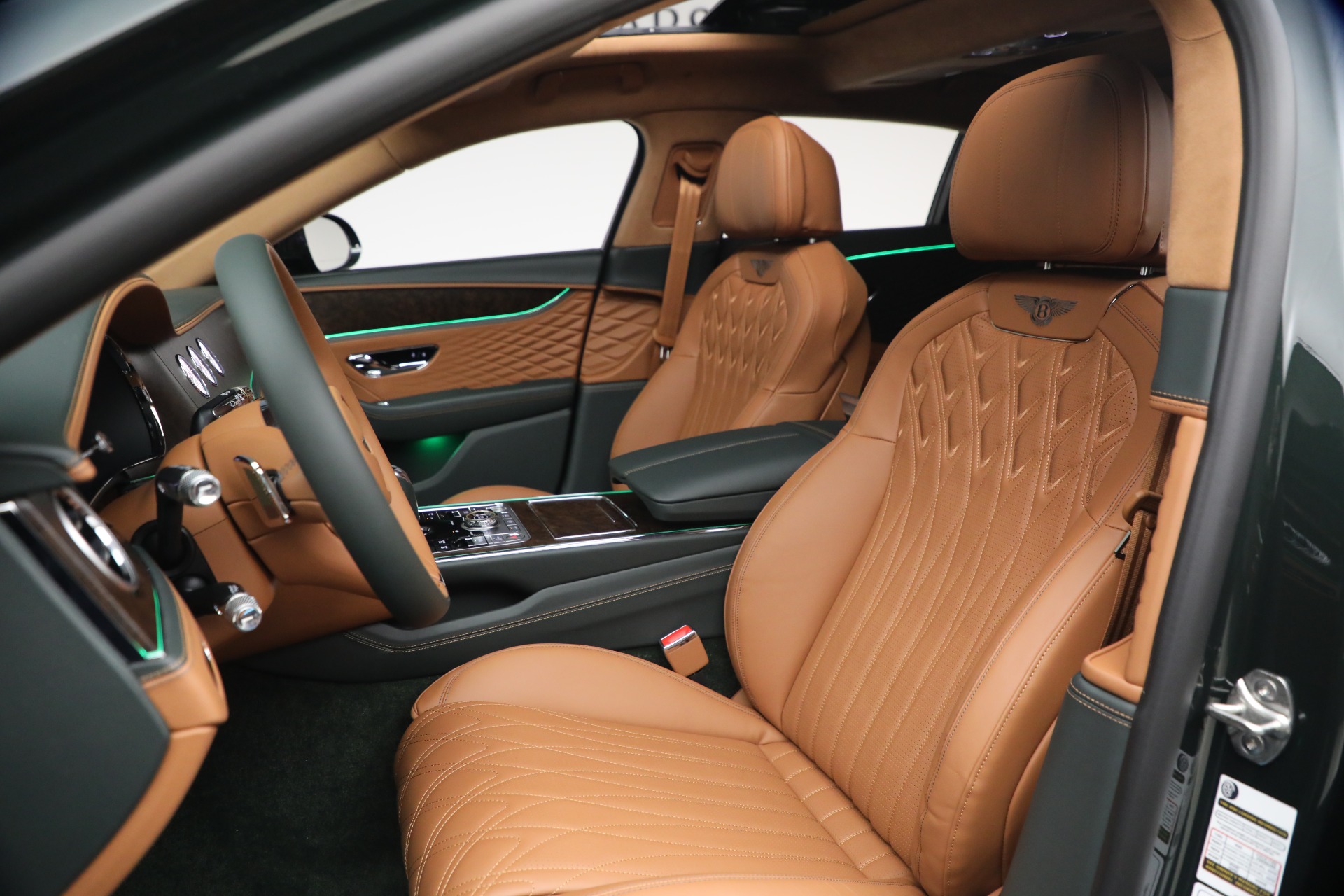 New-2026-Bentley-Flying-Spur-Azure