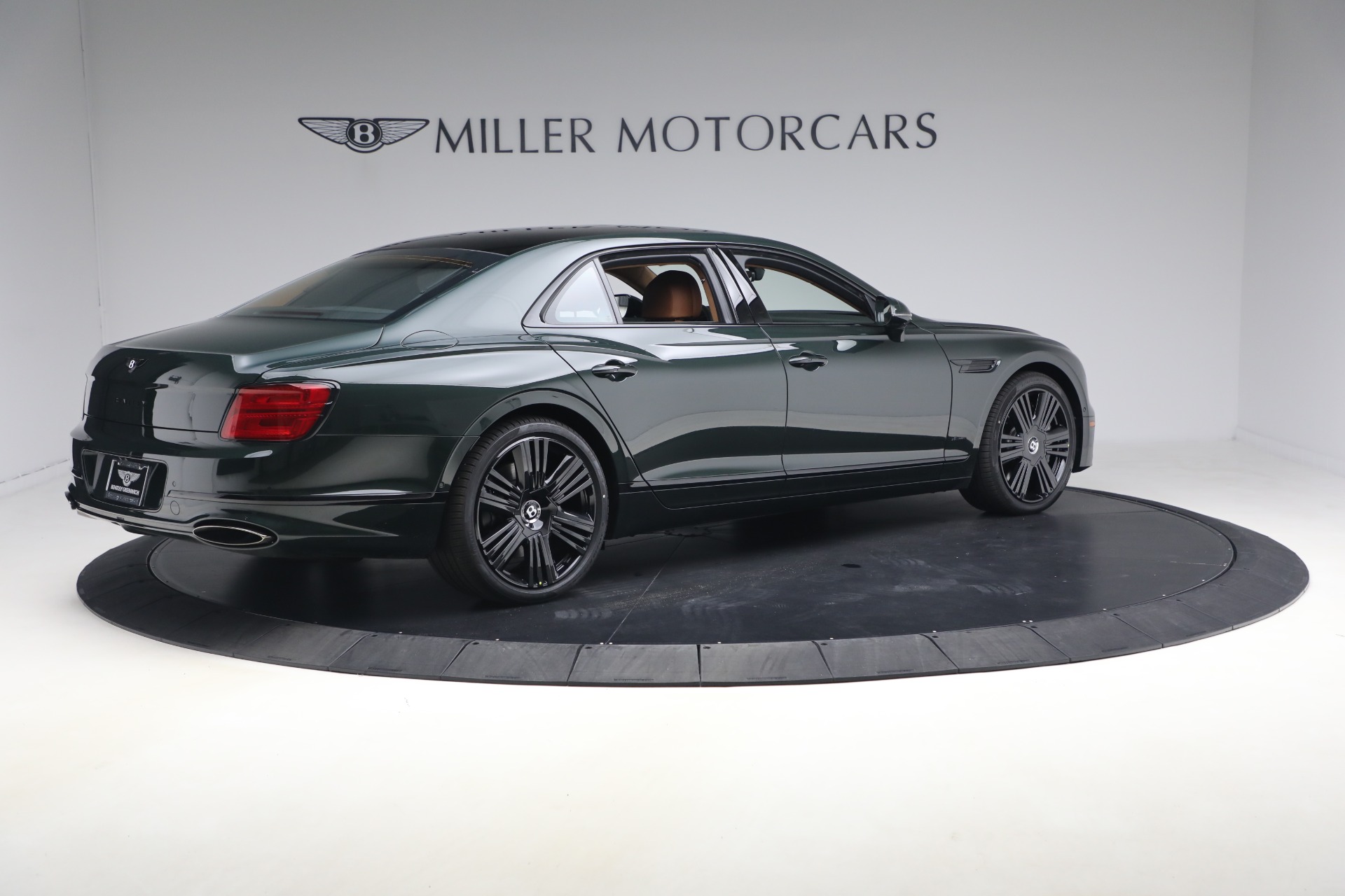New-2026-Bentley-Flying-Spur-Azure