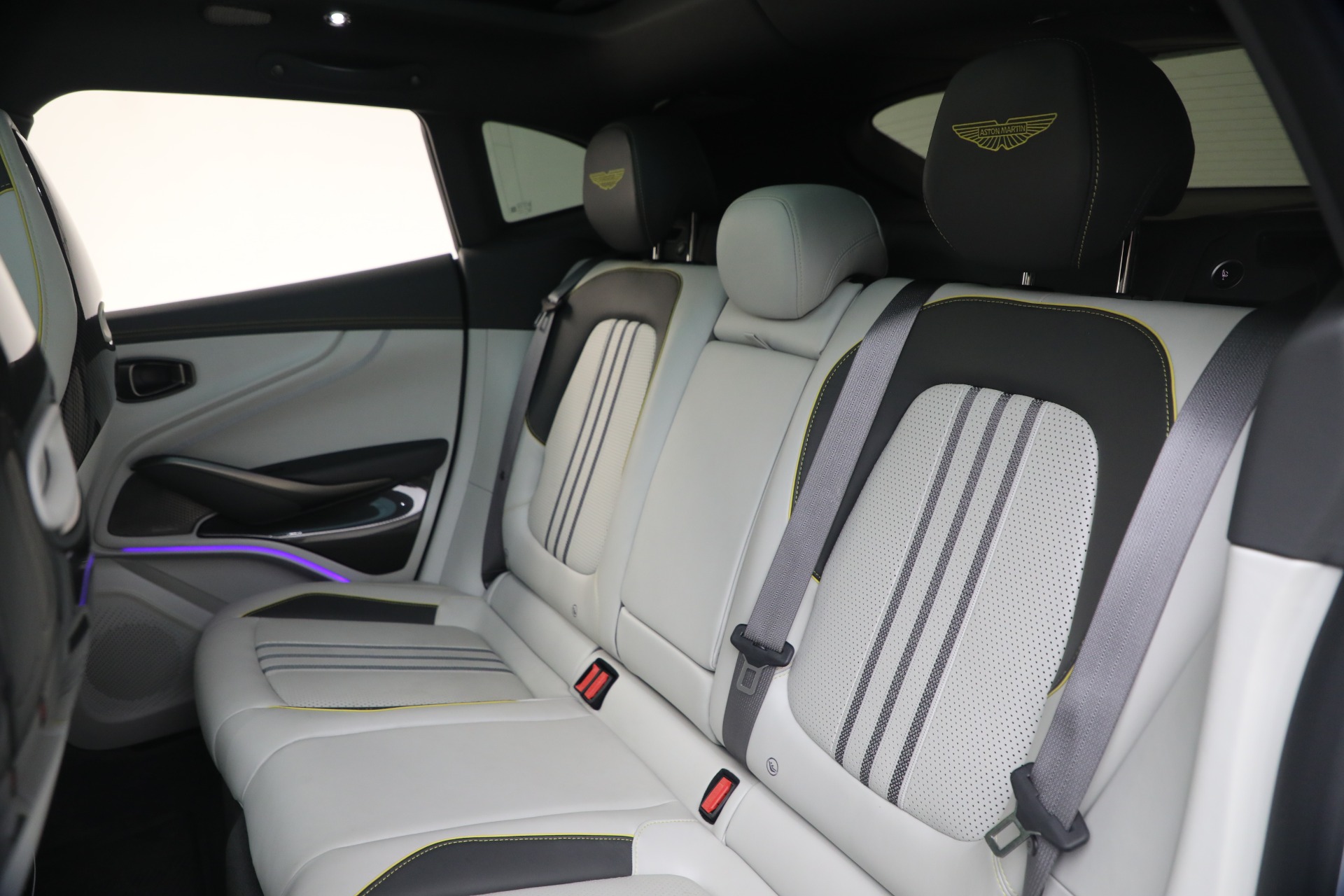 Used-2025-Aston-Martin-DBX-707
