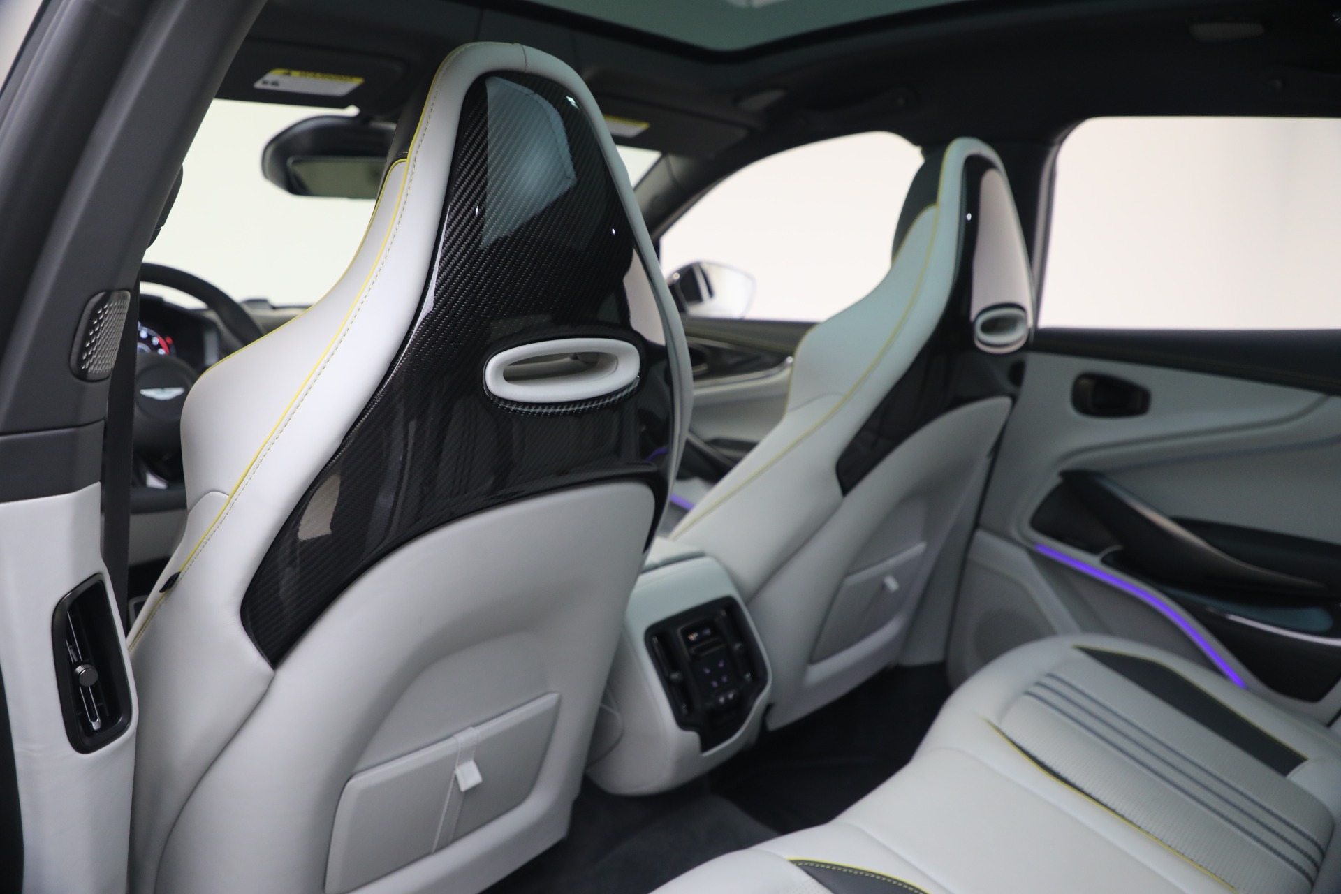 Used-2025-Aston-Martin-DBX-707
