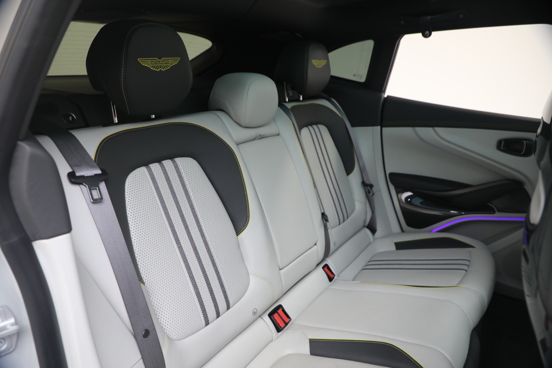 Used-2025-Aston-Martin-DBX-707