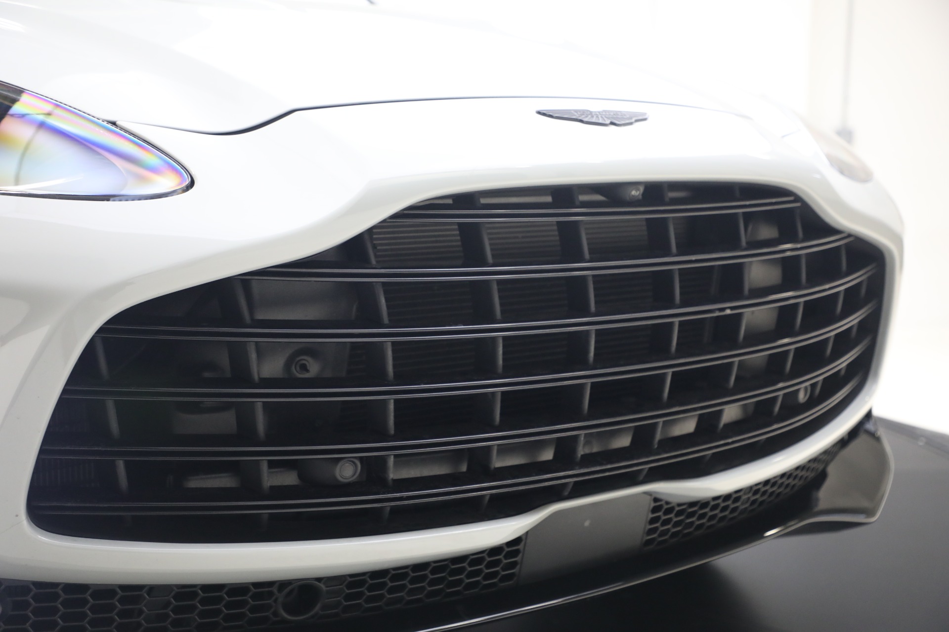 Used-2025-Aston-Martin-DBX-707