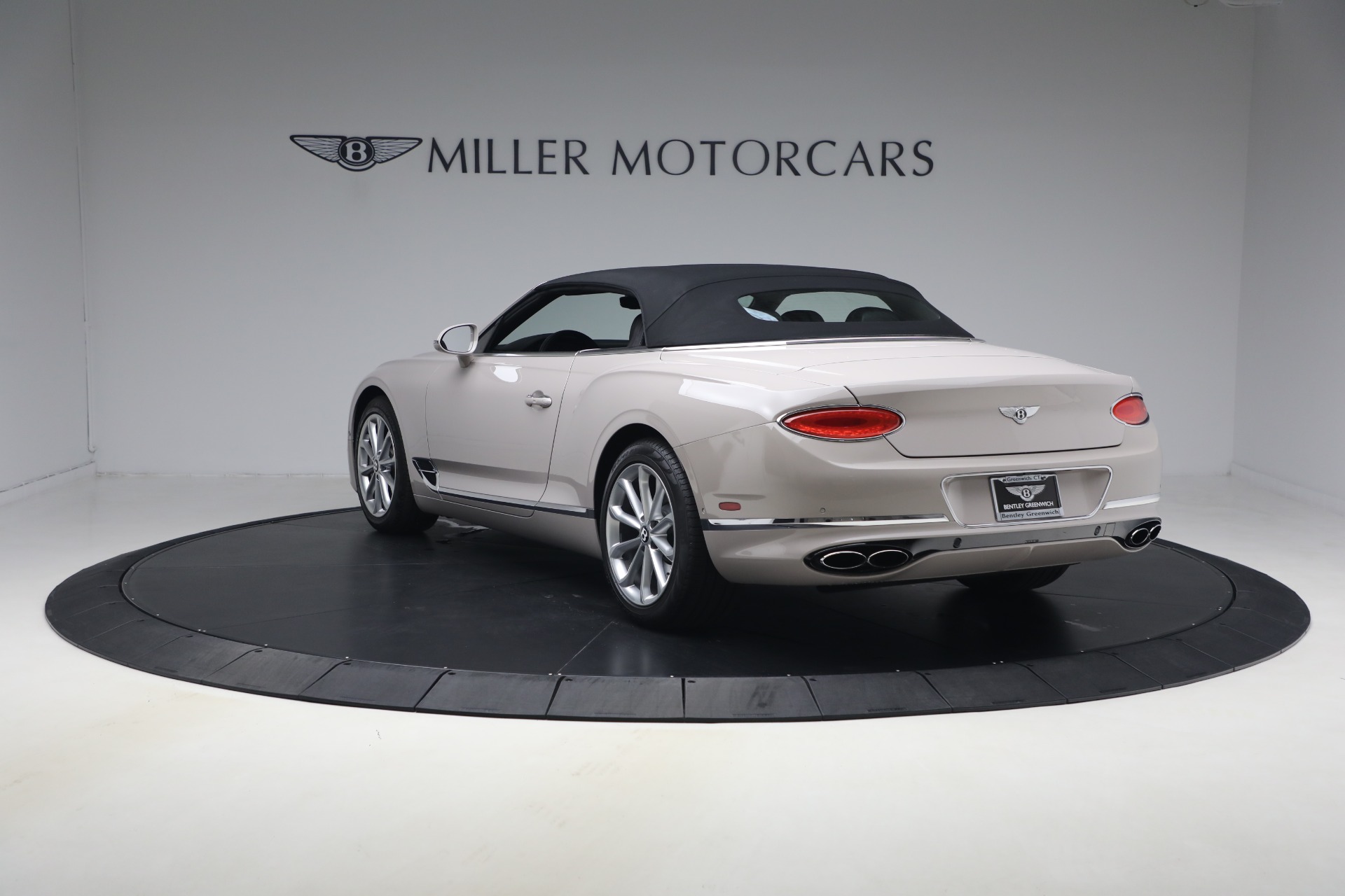Used-2020-Bentley-Continental-GTC-V8