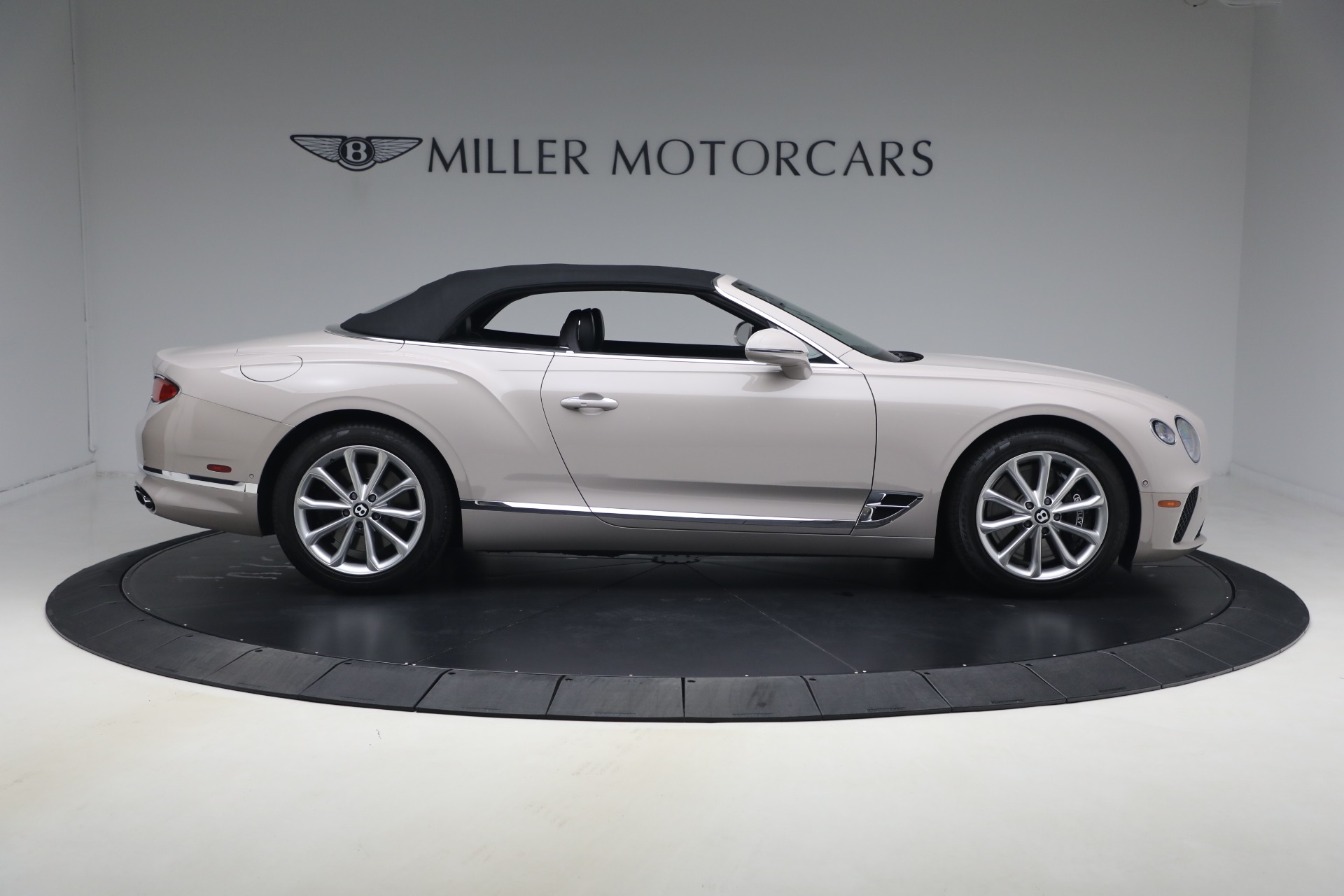 Used-2020-Bentley-Continental-GTC-V8