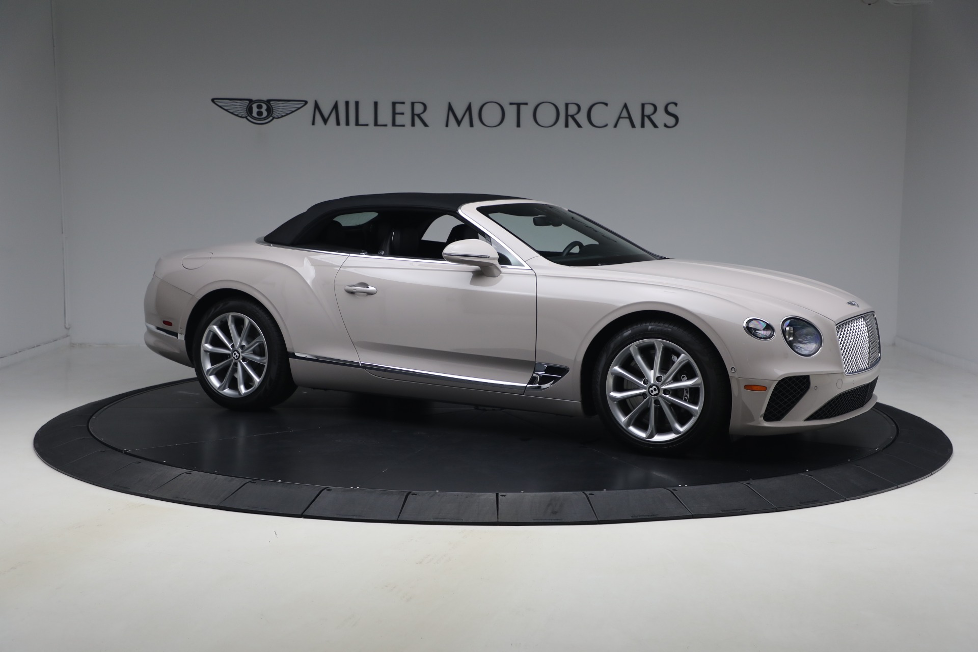 Used-2020-Bentley-Continental-GTC-V8