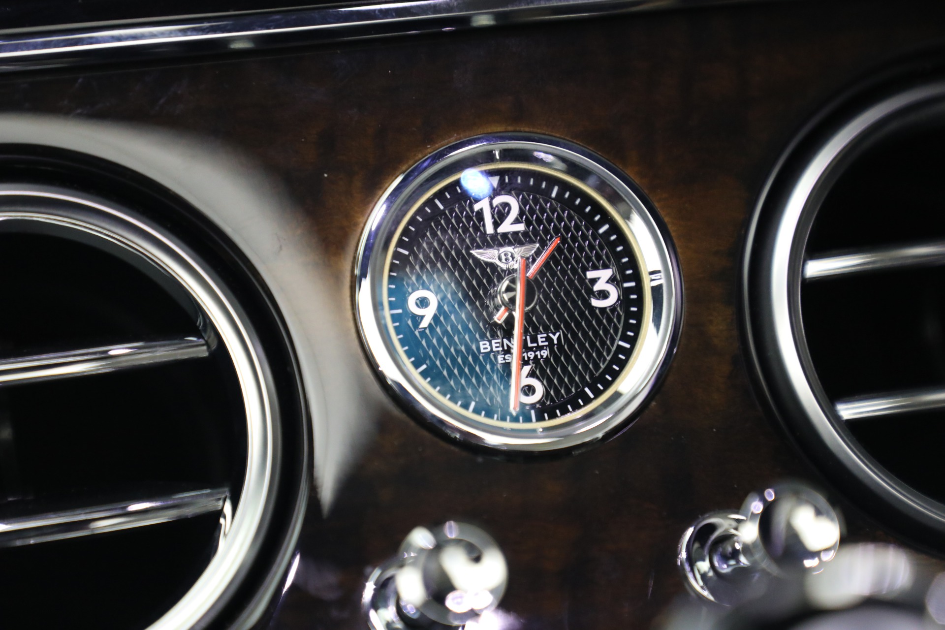 Used-2020-Bentley-Continental-GTC-V8