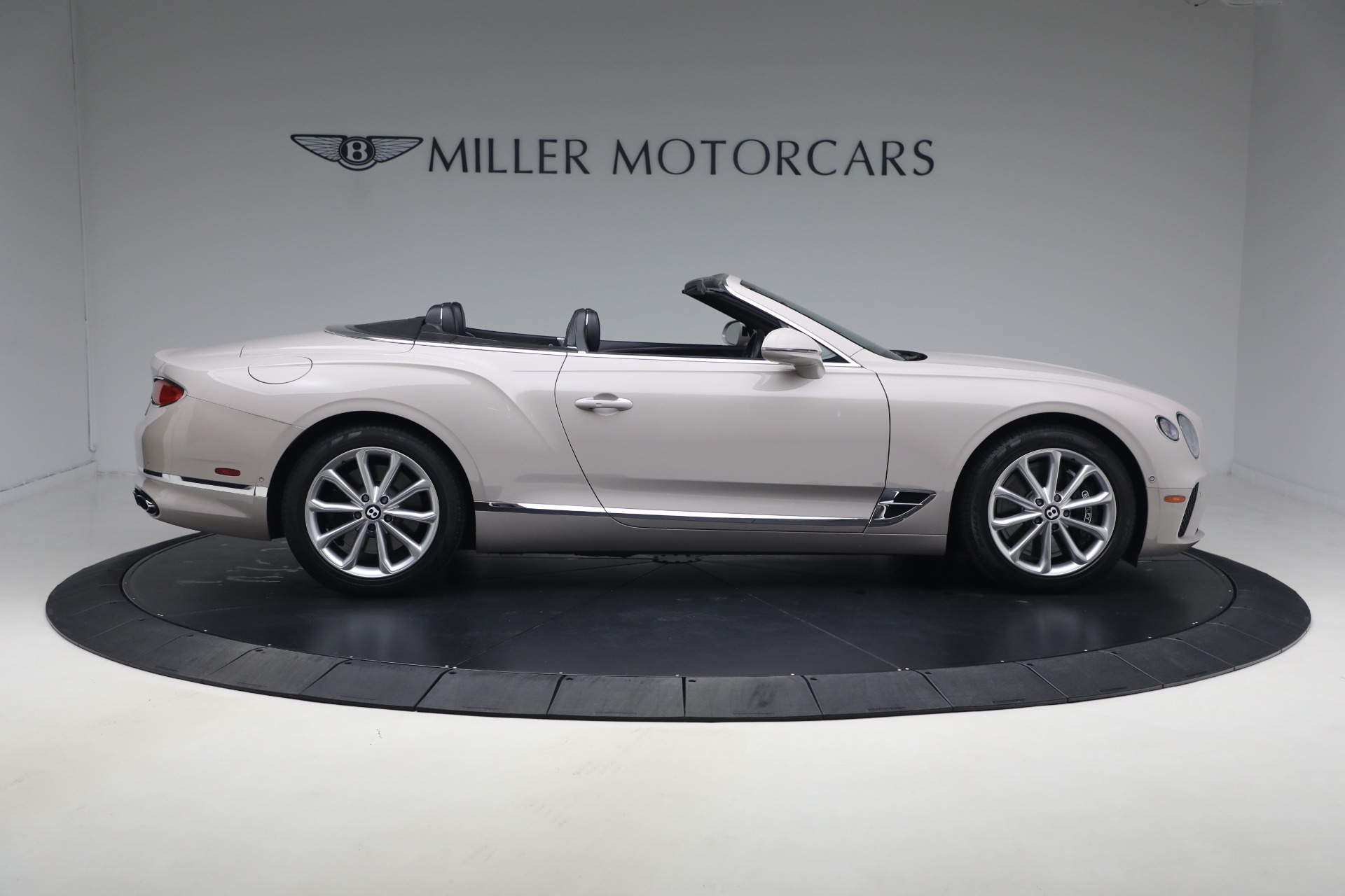 Used-2020-Bentley-Continental-GTC-V8