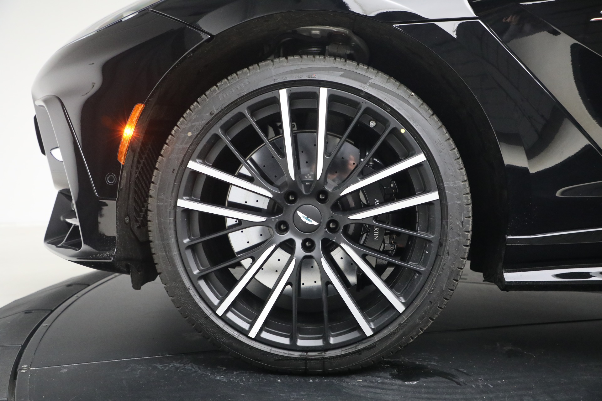 New-2026-Aston-Martin-DBX-S