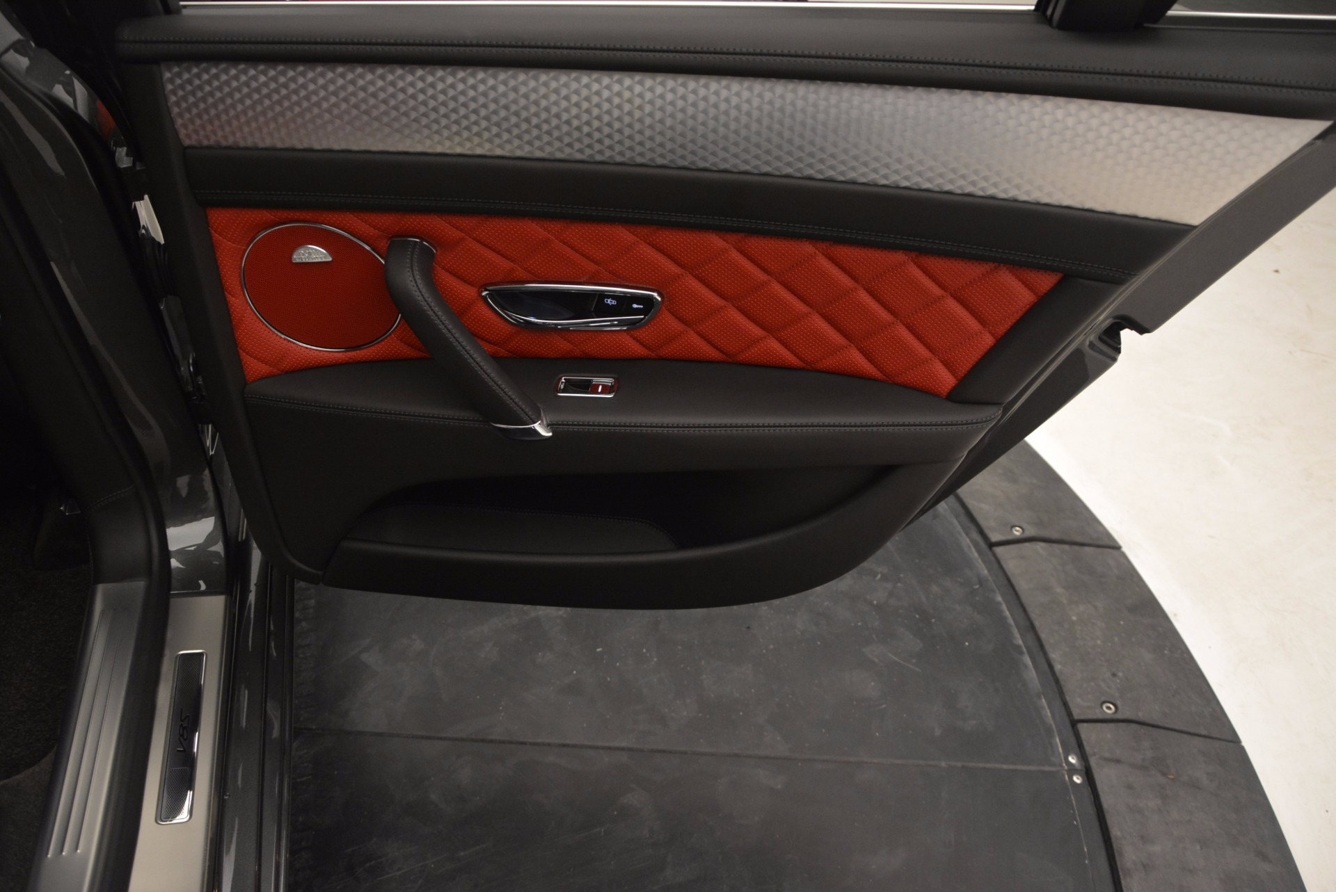 Used-2017-Bentley-Flying-Spur-V8-S