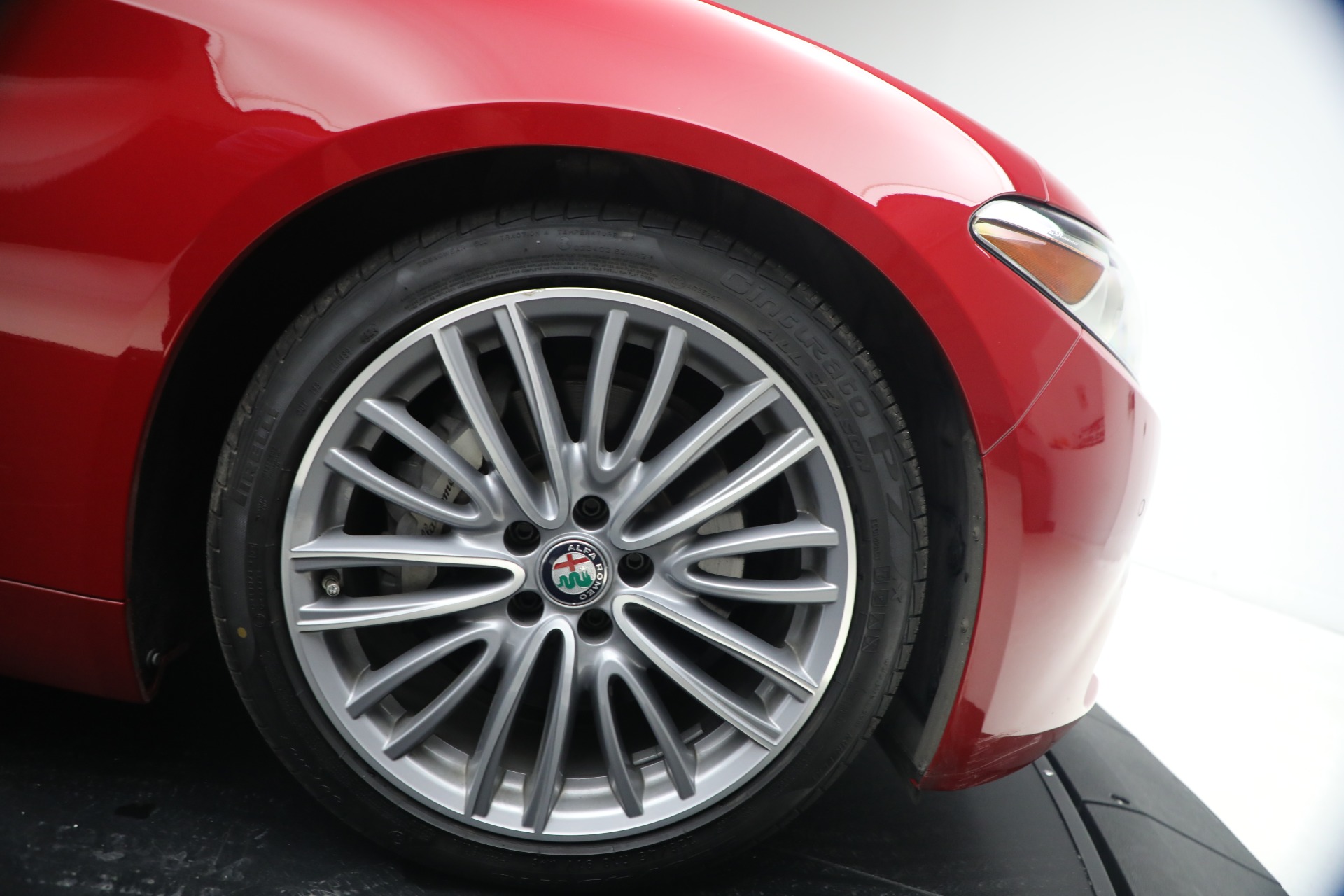 Used-2017-Alfa-Romeo-Giulia-Ti