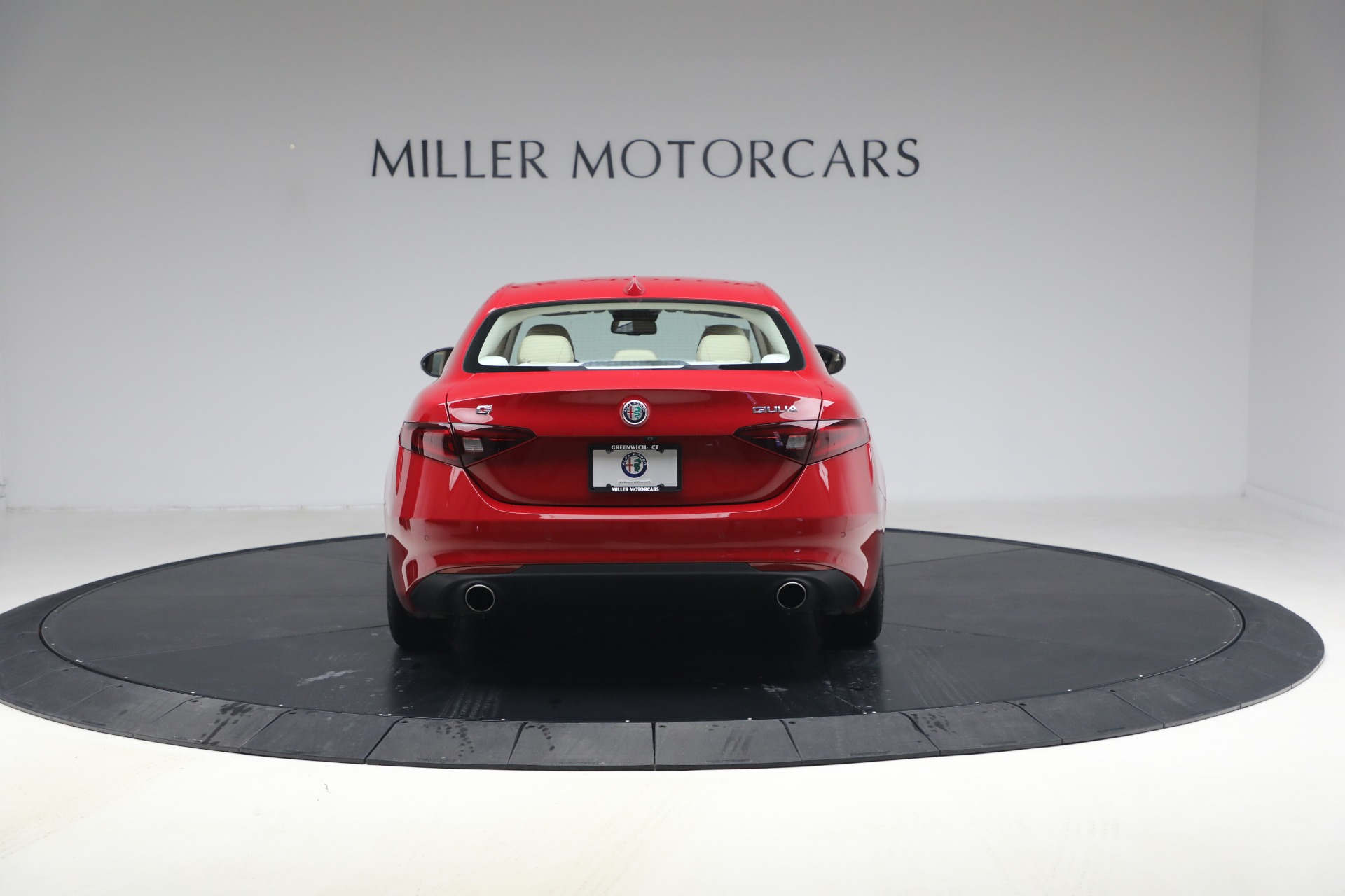 Used-2017-Alfa-Romeo-Giulia-Ti