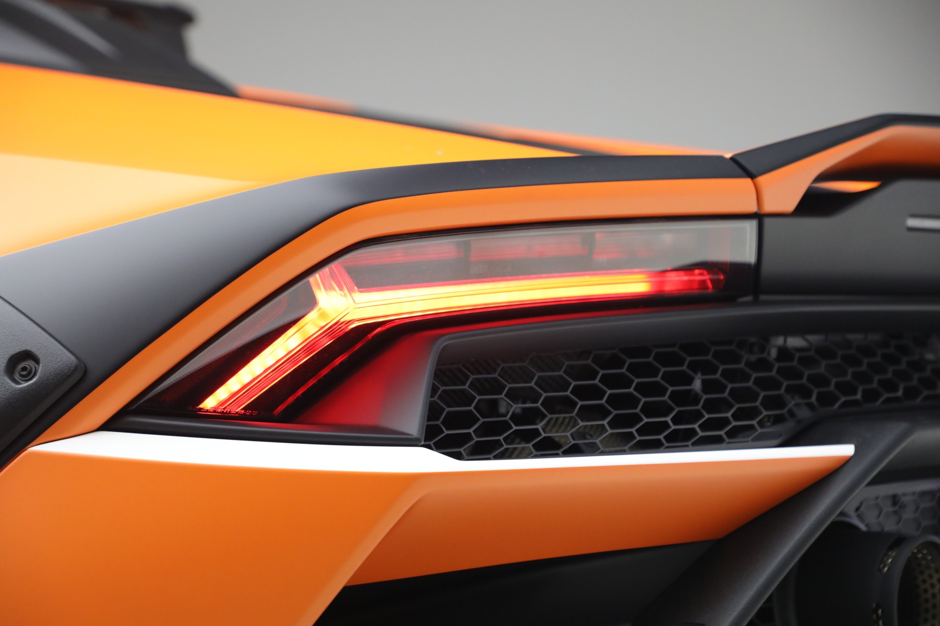 Used-2024-Lamborghini-Huracan-Sterrato
