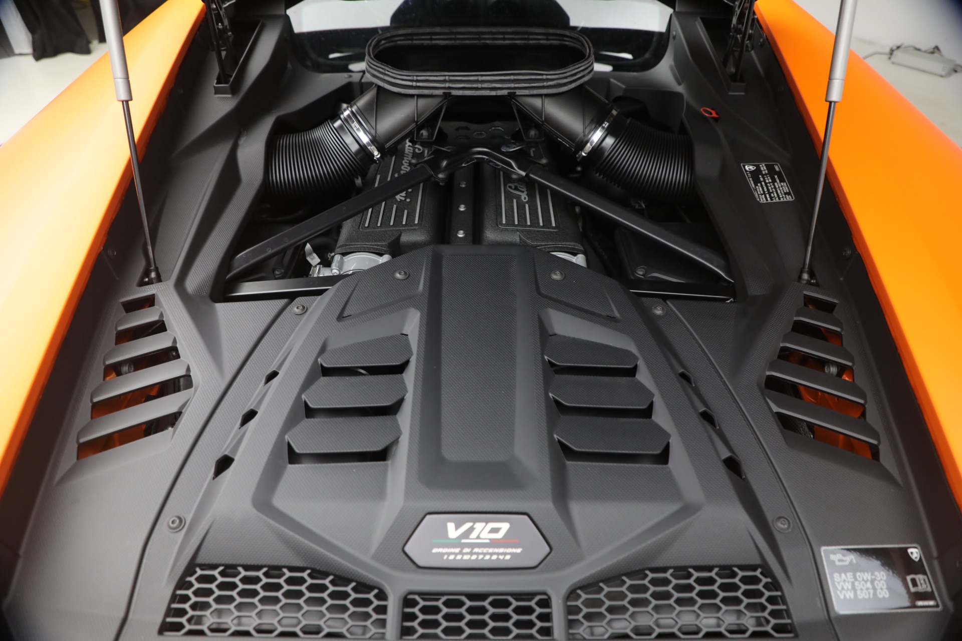 Used-2024-Lamborghini-Huracan-Sterrato