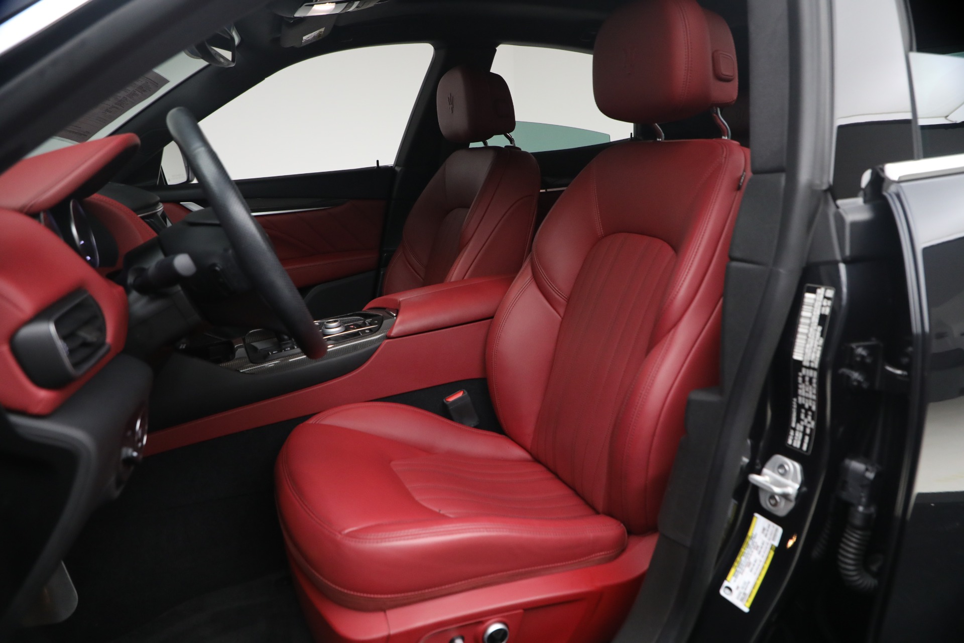 Used-2023-Maserati-Levante-GT