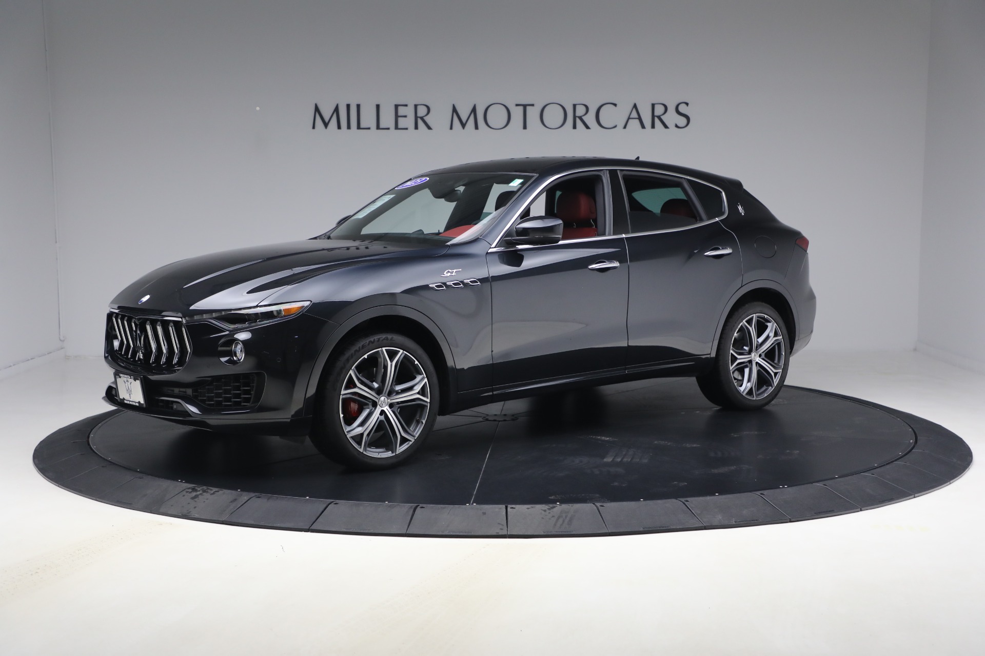 Used-2023-Maserati-Levante-GT