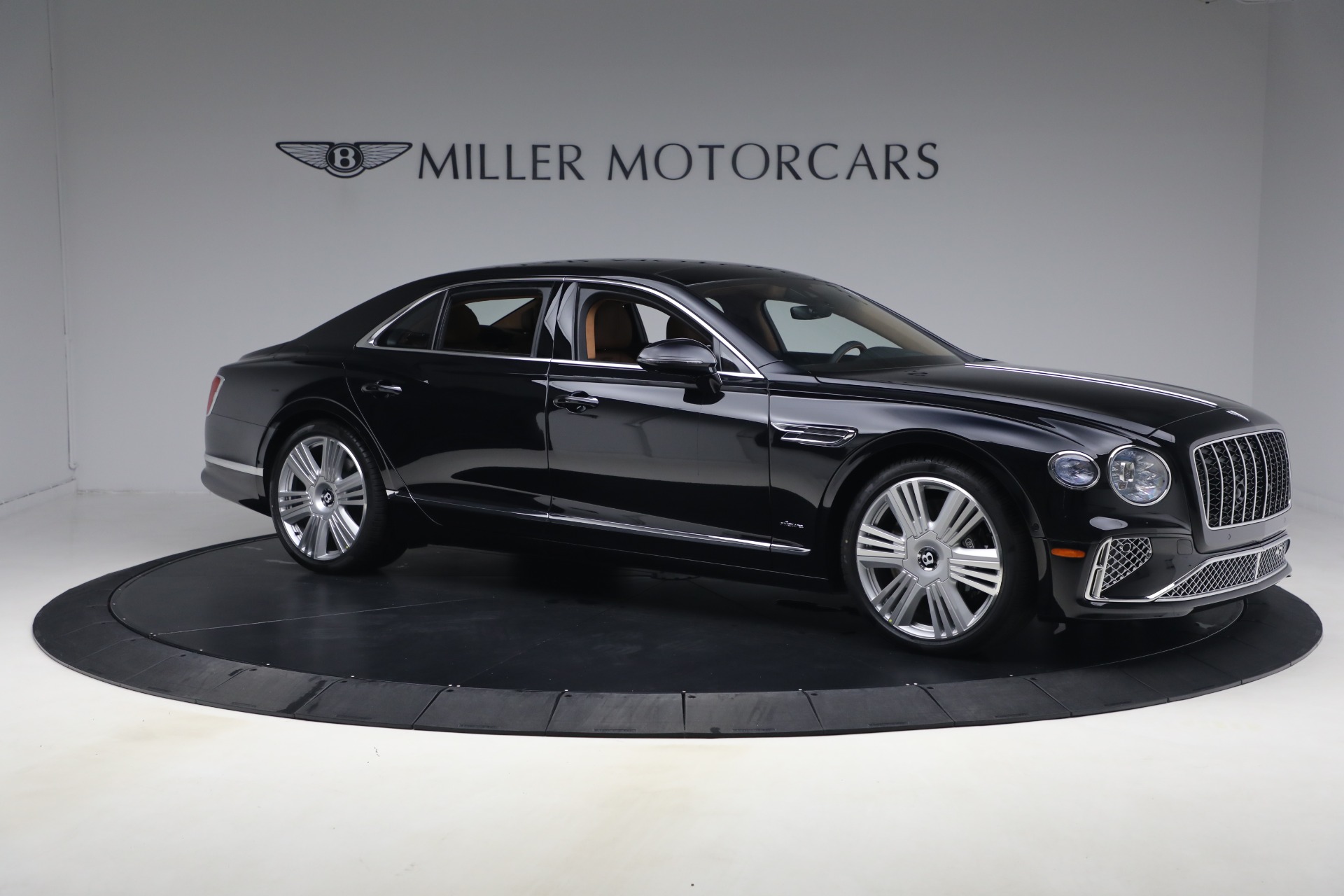 New-2026-Bentley-Flying-Spur-Azure