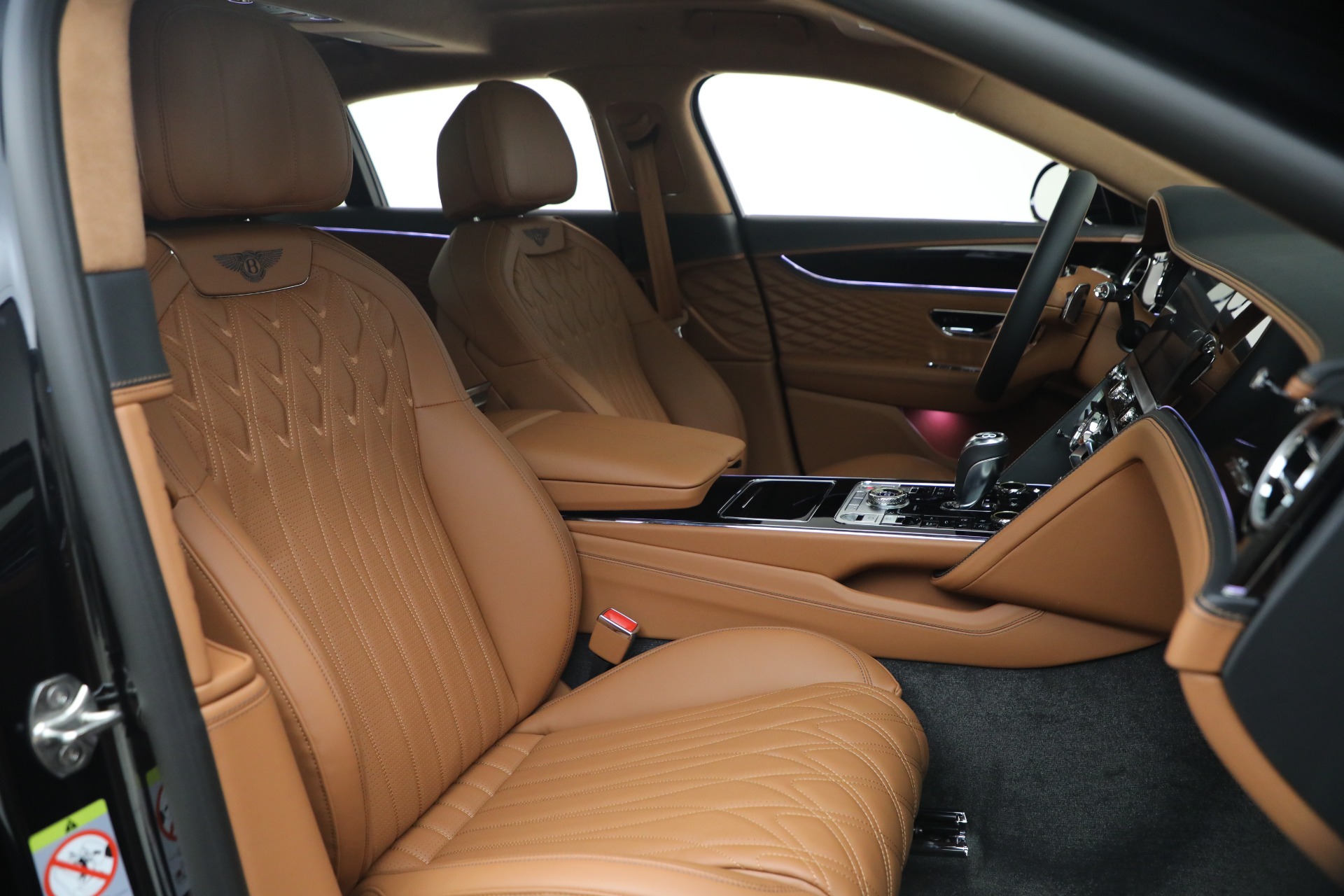 New-2026-Bentley-Flying-Spur-Azure