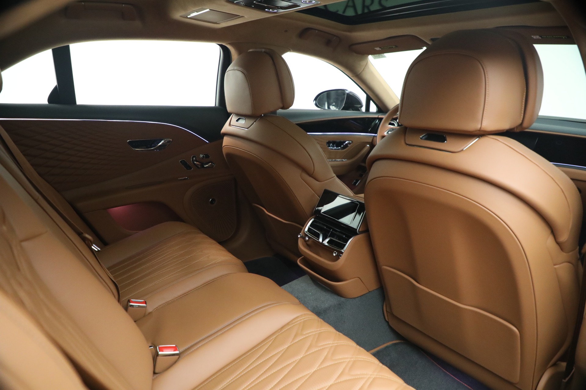 New-2026-Bentley-Flying-Spur-Azure