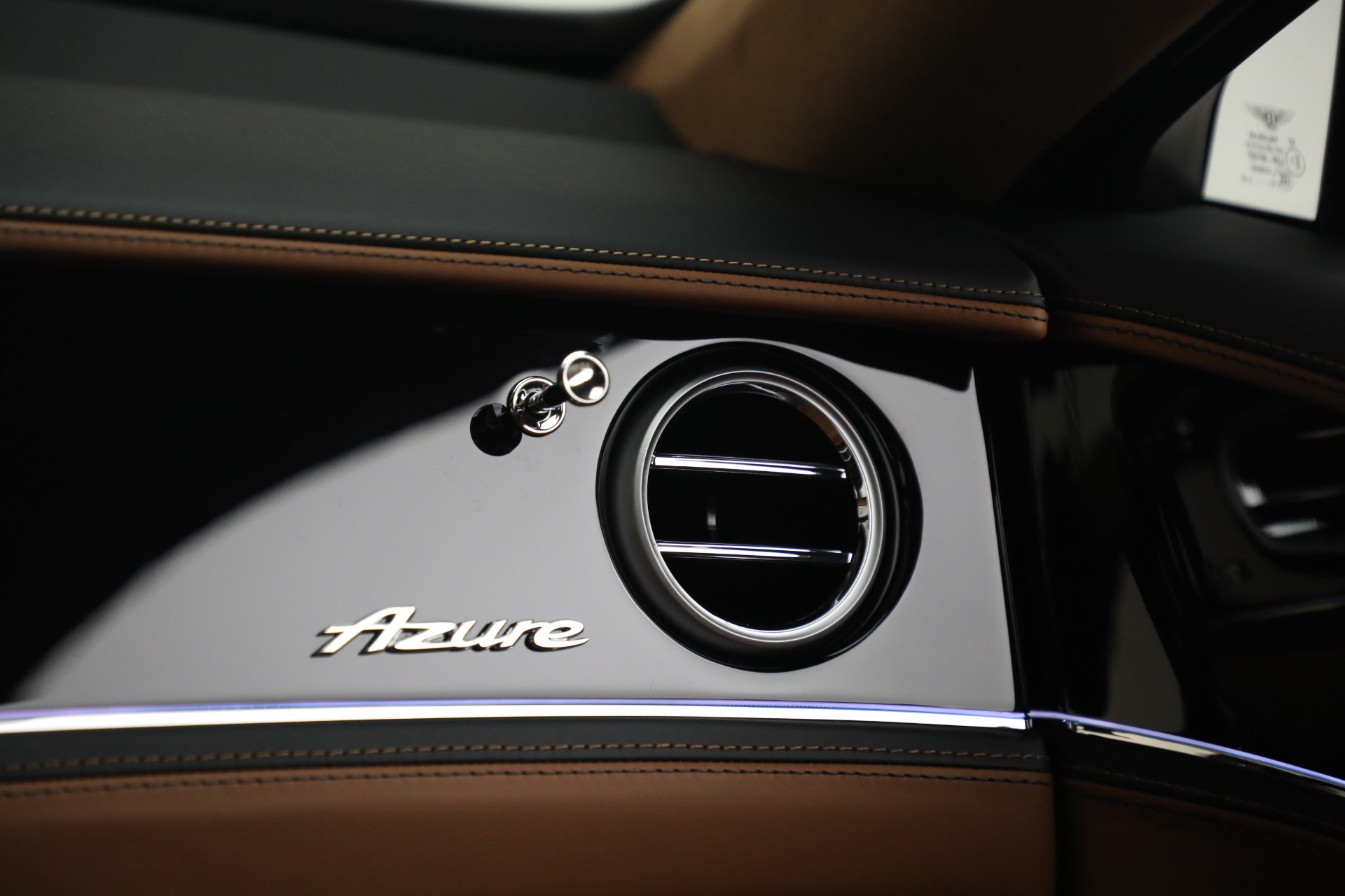 New-2026-Bentley-Flying-Spur-Azure