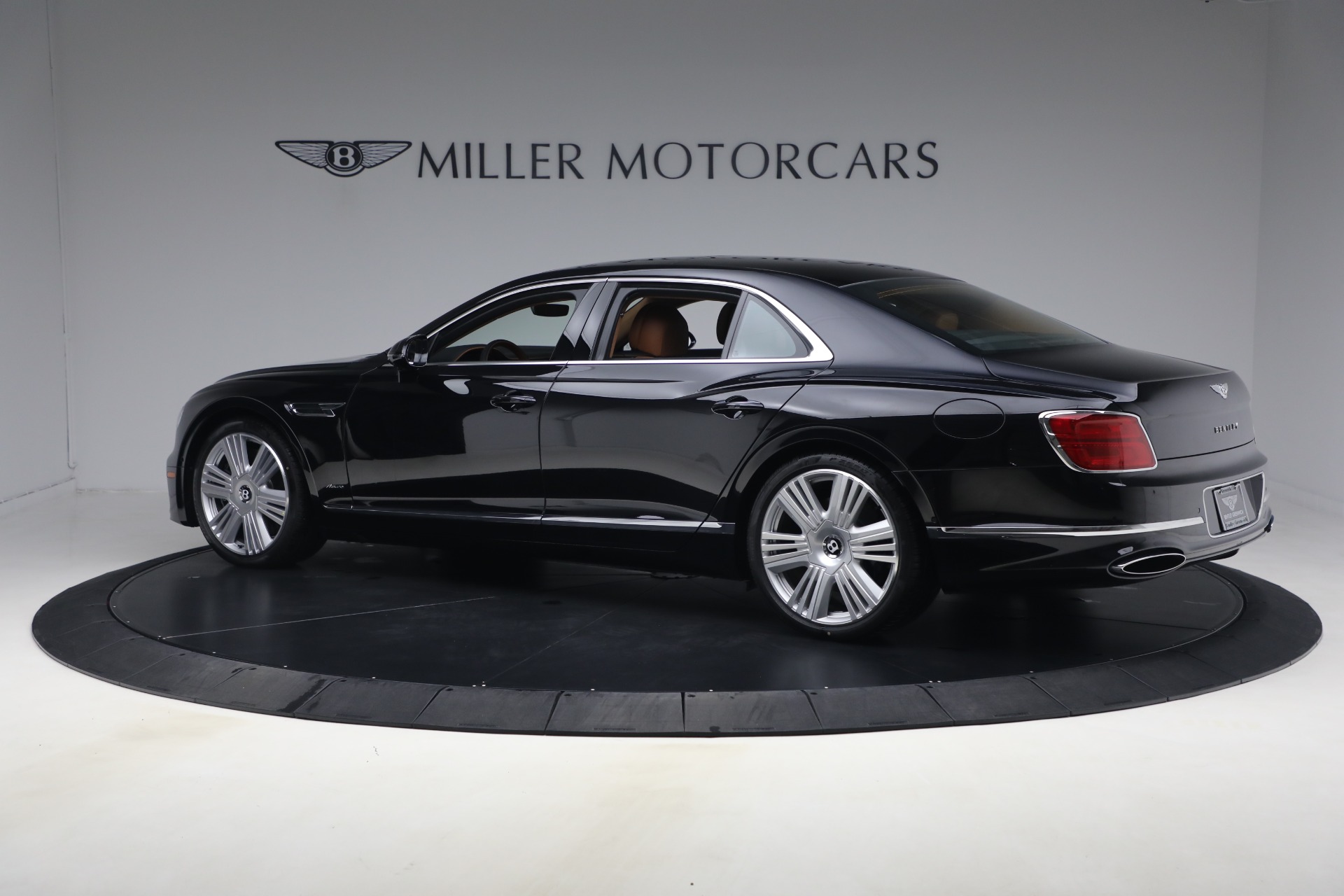 New-2026-Bentley-Flying-Spur-Azure