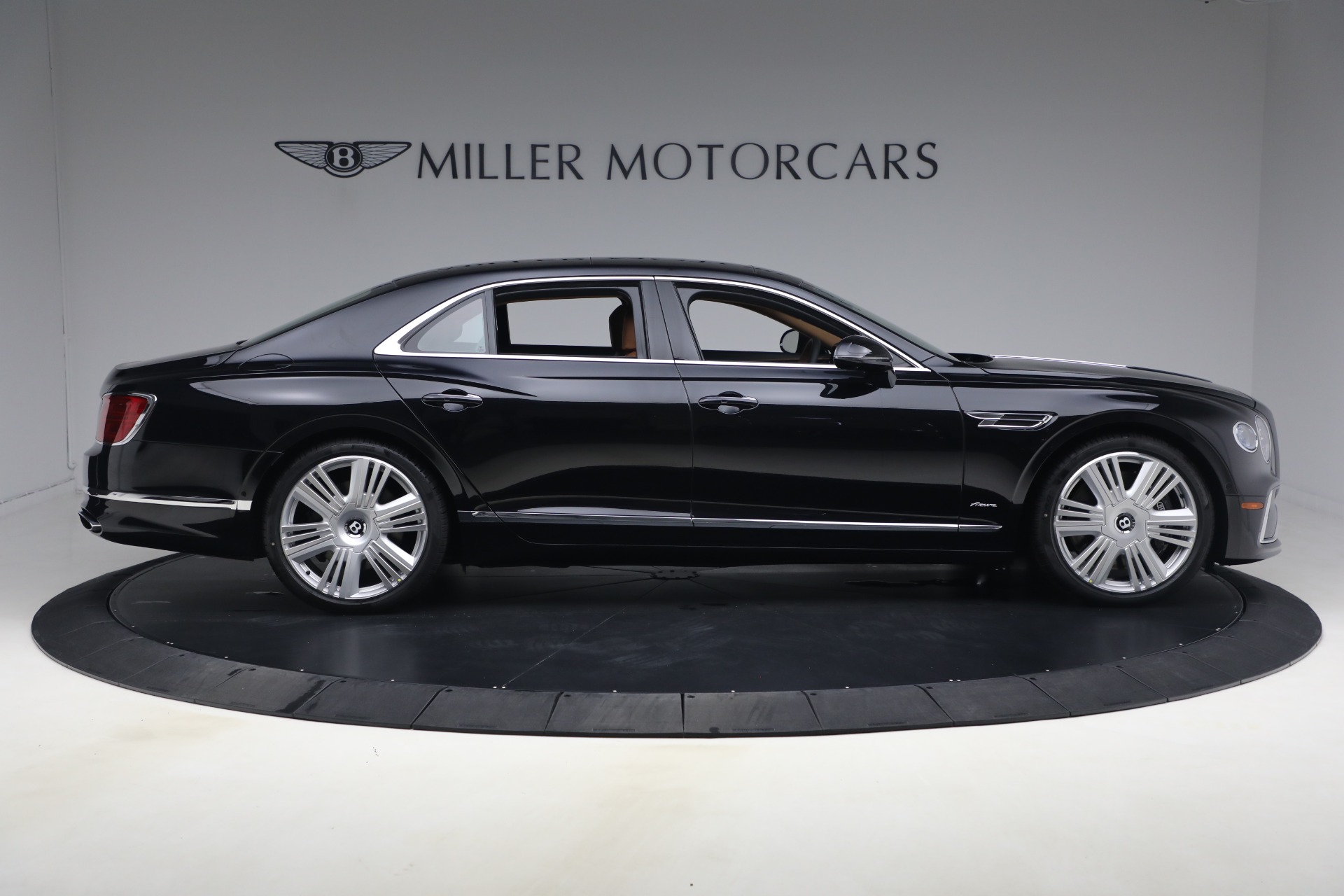 New-2026-Bentley-Flying-Spur-Azure