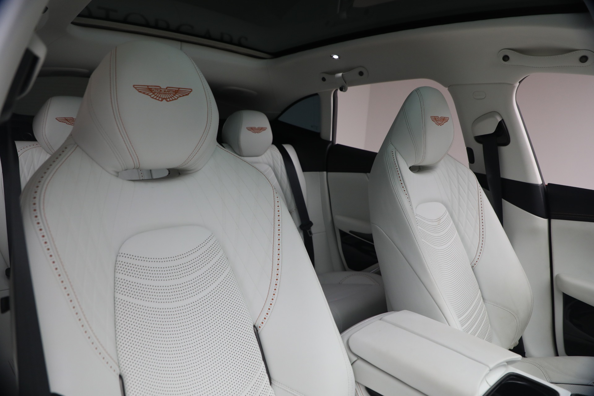 Used-2024-Aston-Martin-DBX-707