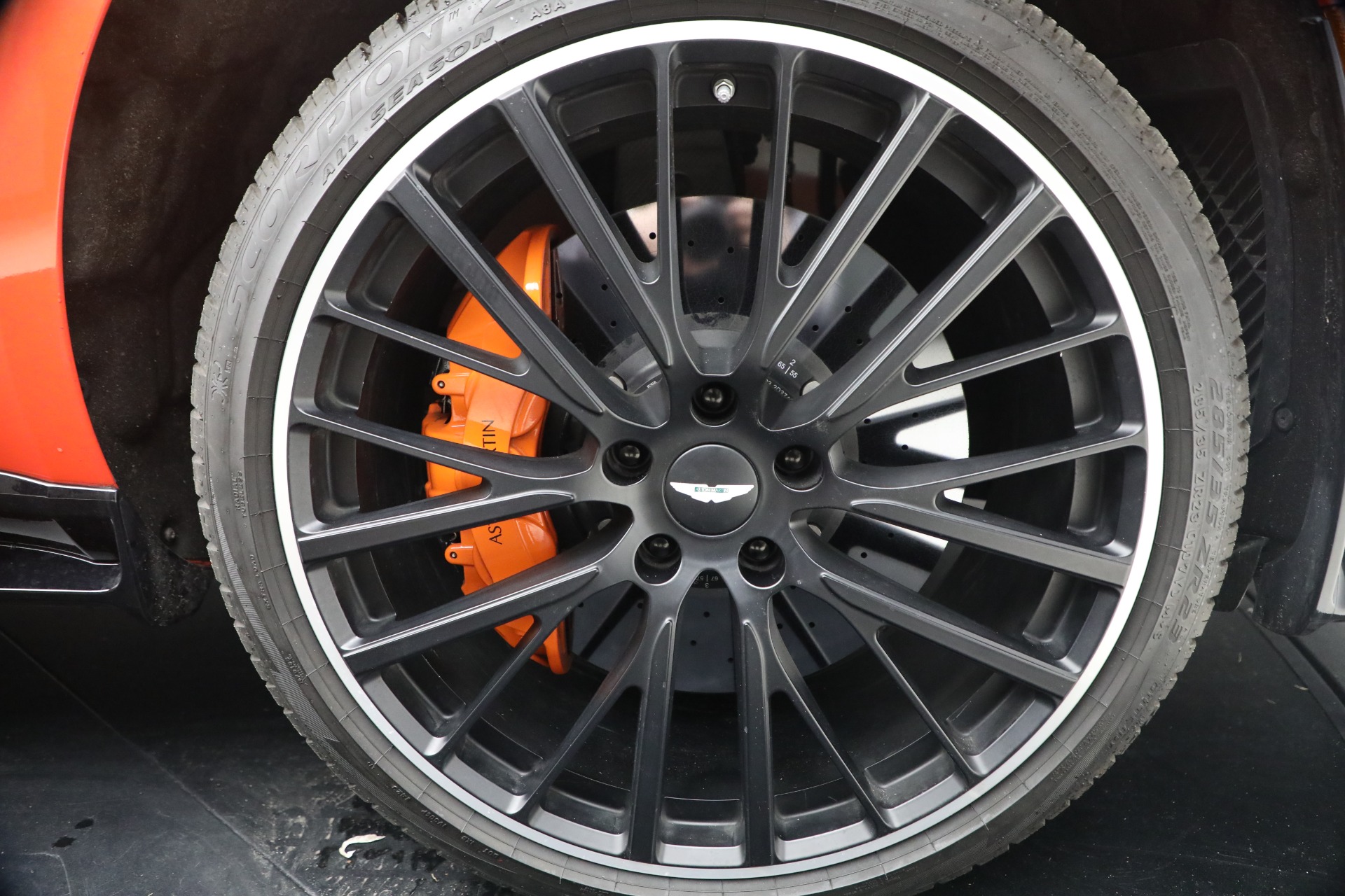 Used-2024-Aston-Martin-DBX-707