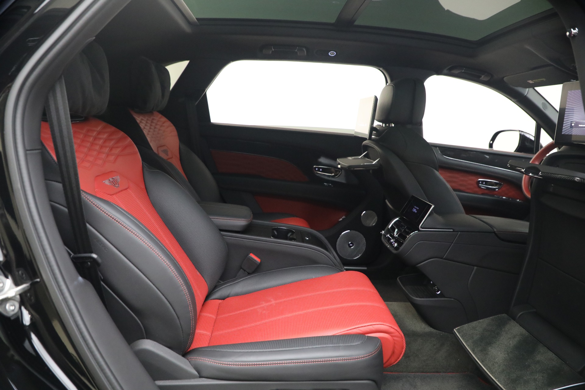 Used-2023-Bentley-Bentayga-EWB-Azure-V8-First-Edition