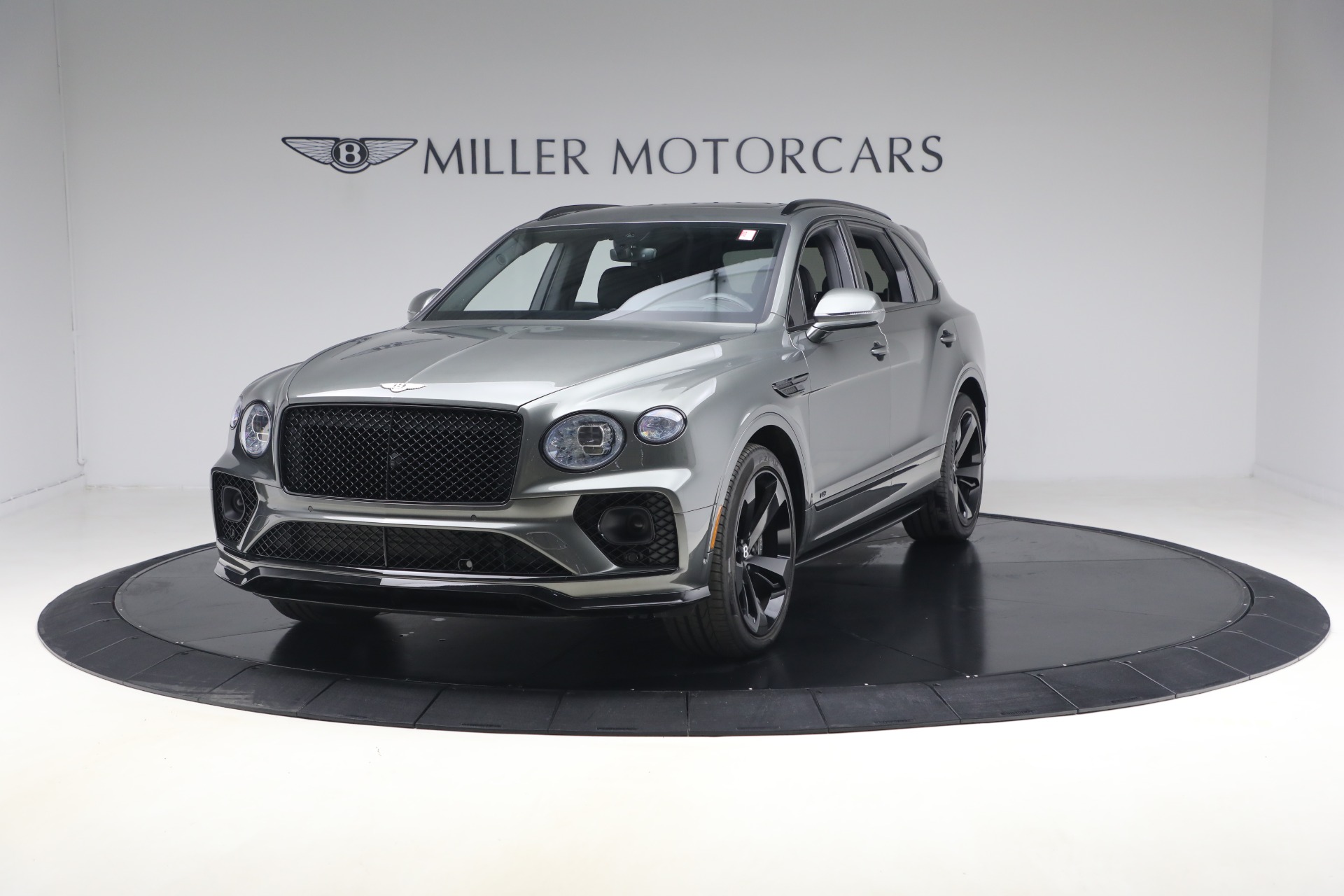 Used-2022-Bentley-Bentayga-V8