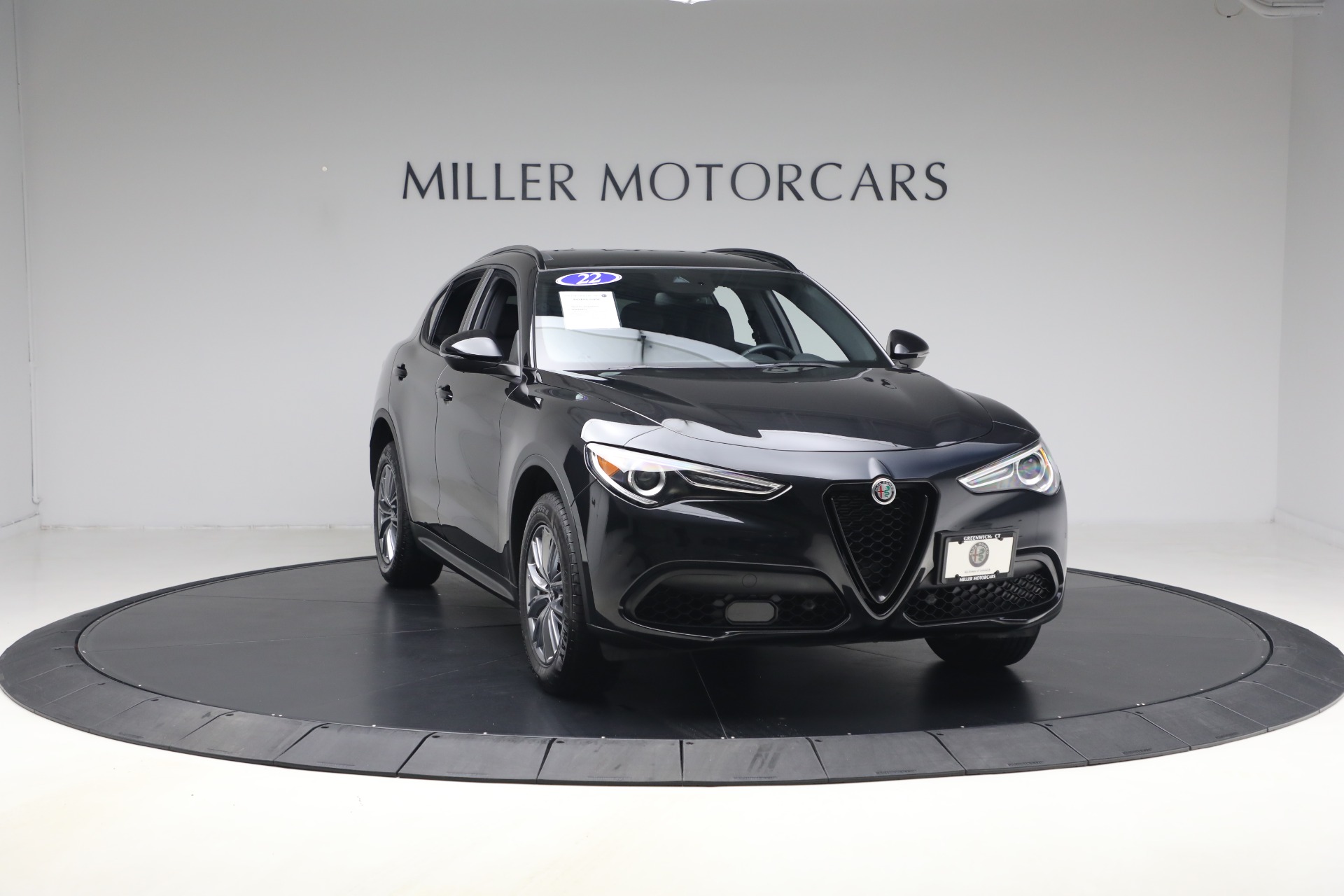 Used-2022-Alfa-Romeo-Stelvio-Sprint