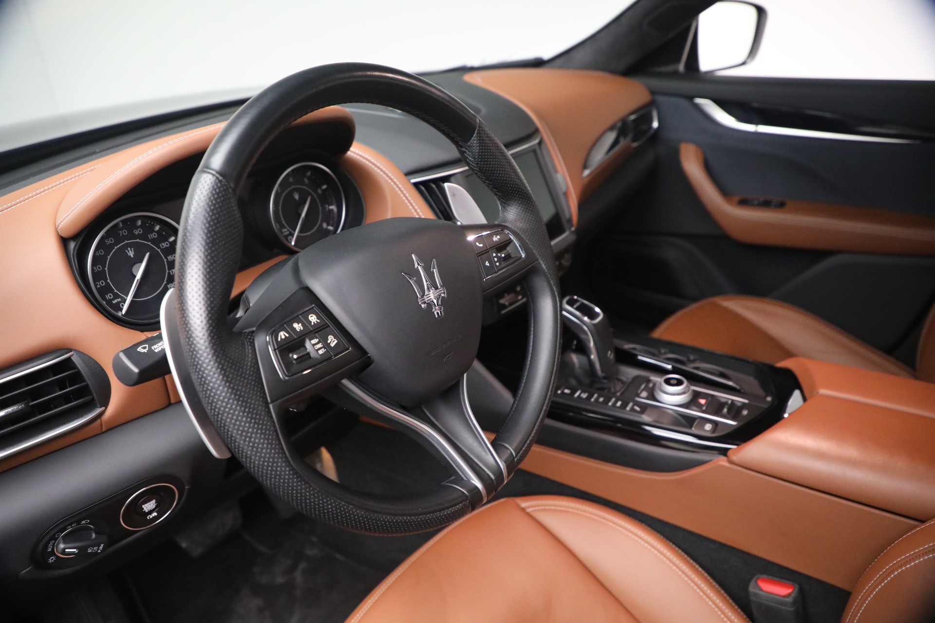 Used-2023-Maserati-Levante-GT