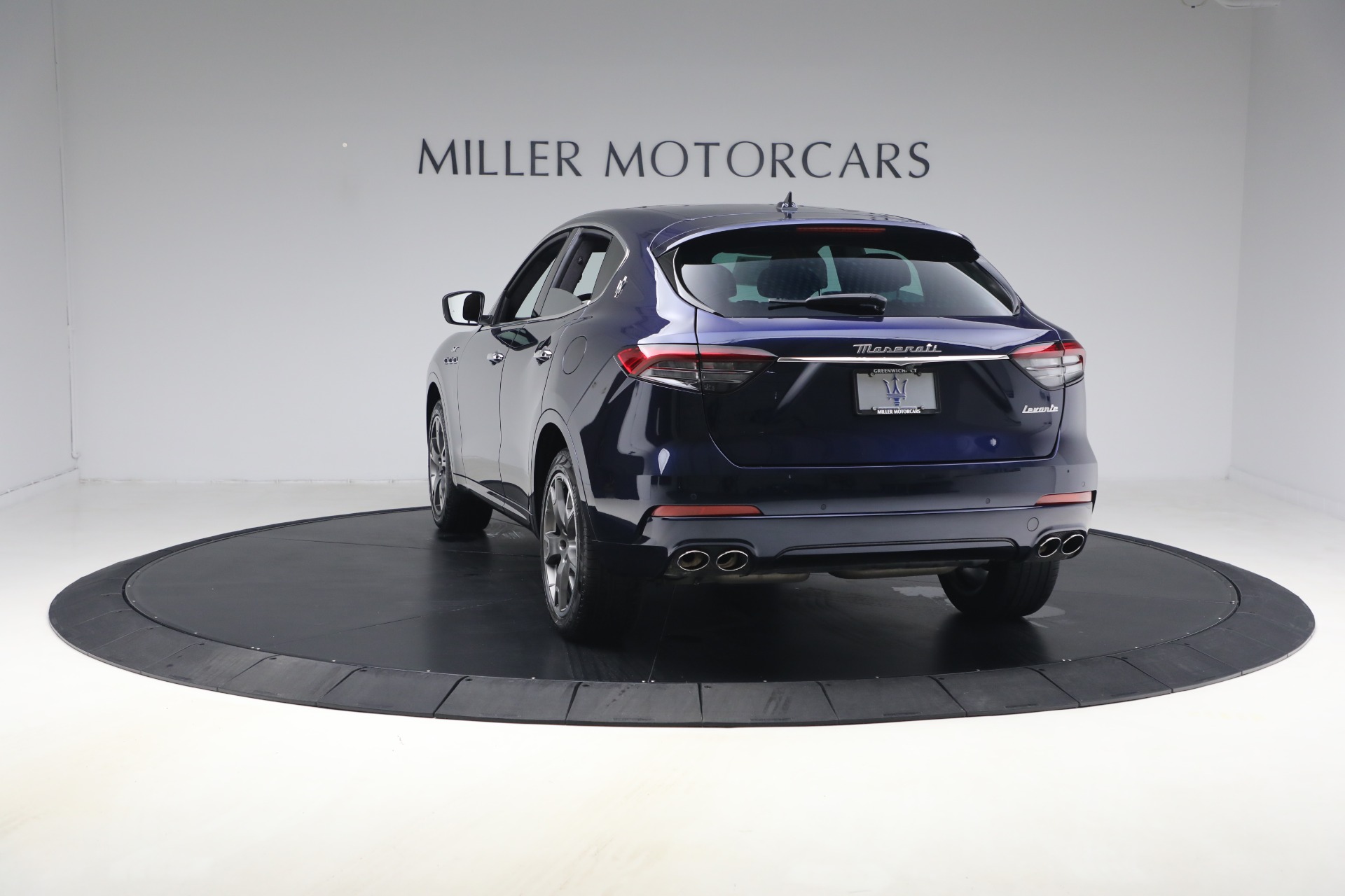 Used-2023-Maserati-Levante-GT