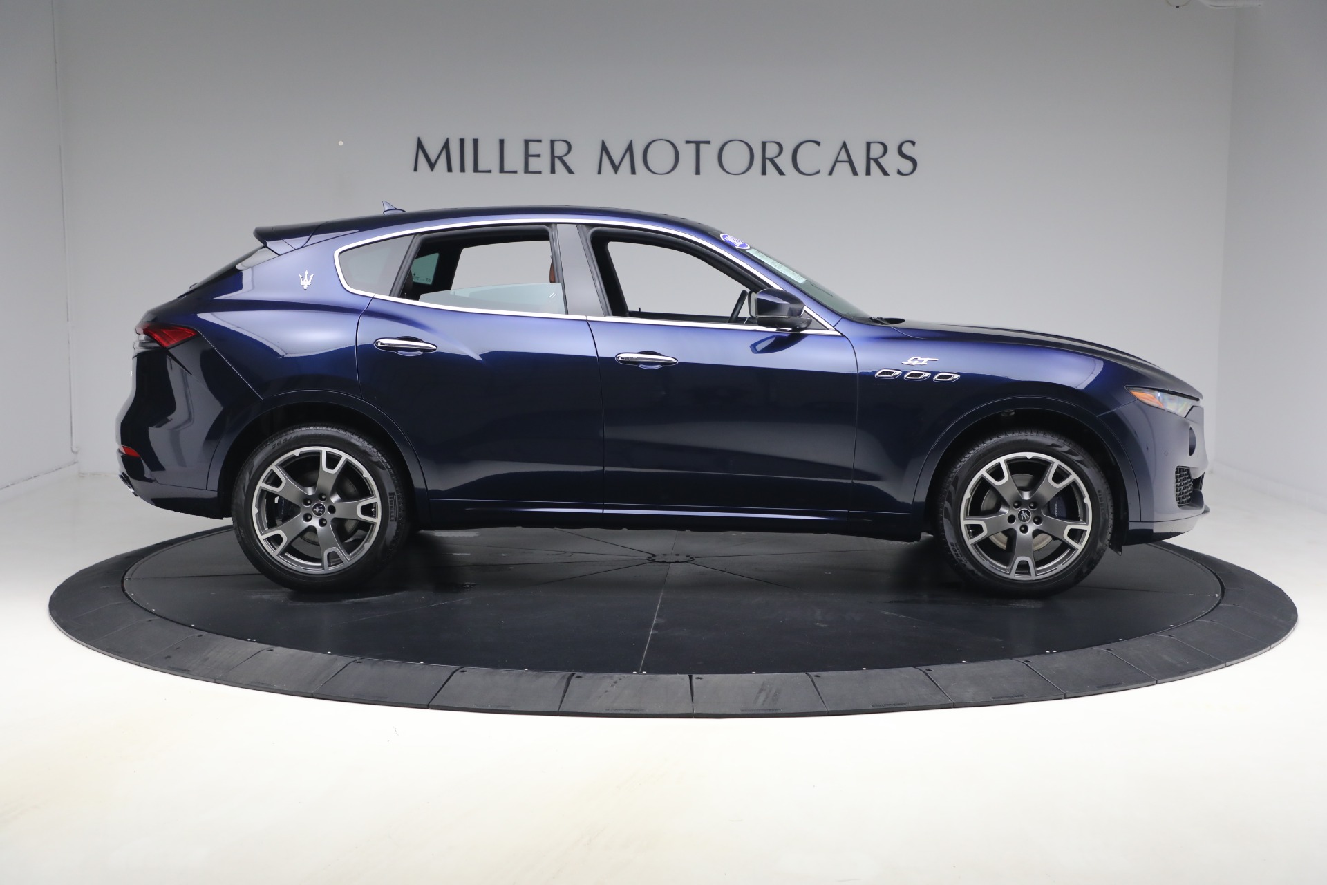 Used-2023-Maserati-Levante-GT