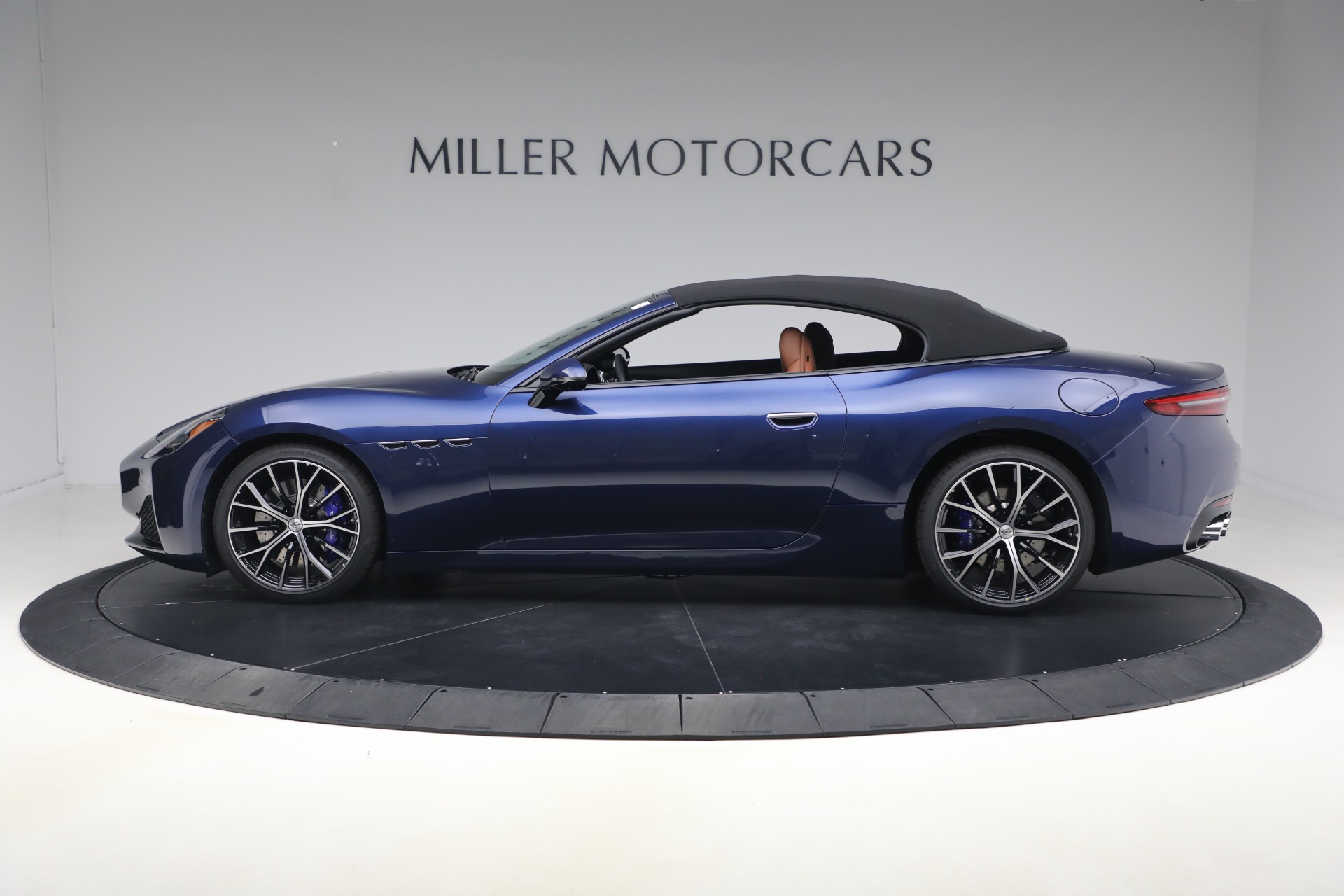 New-2026-Maserati-GranCabrio-Modena