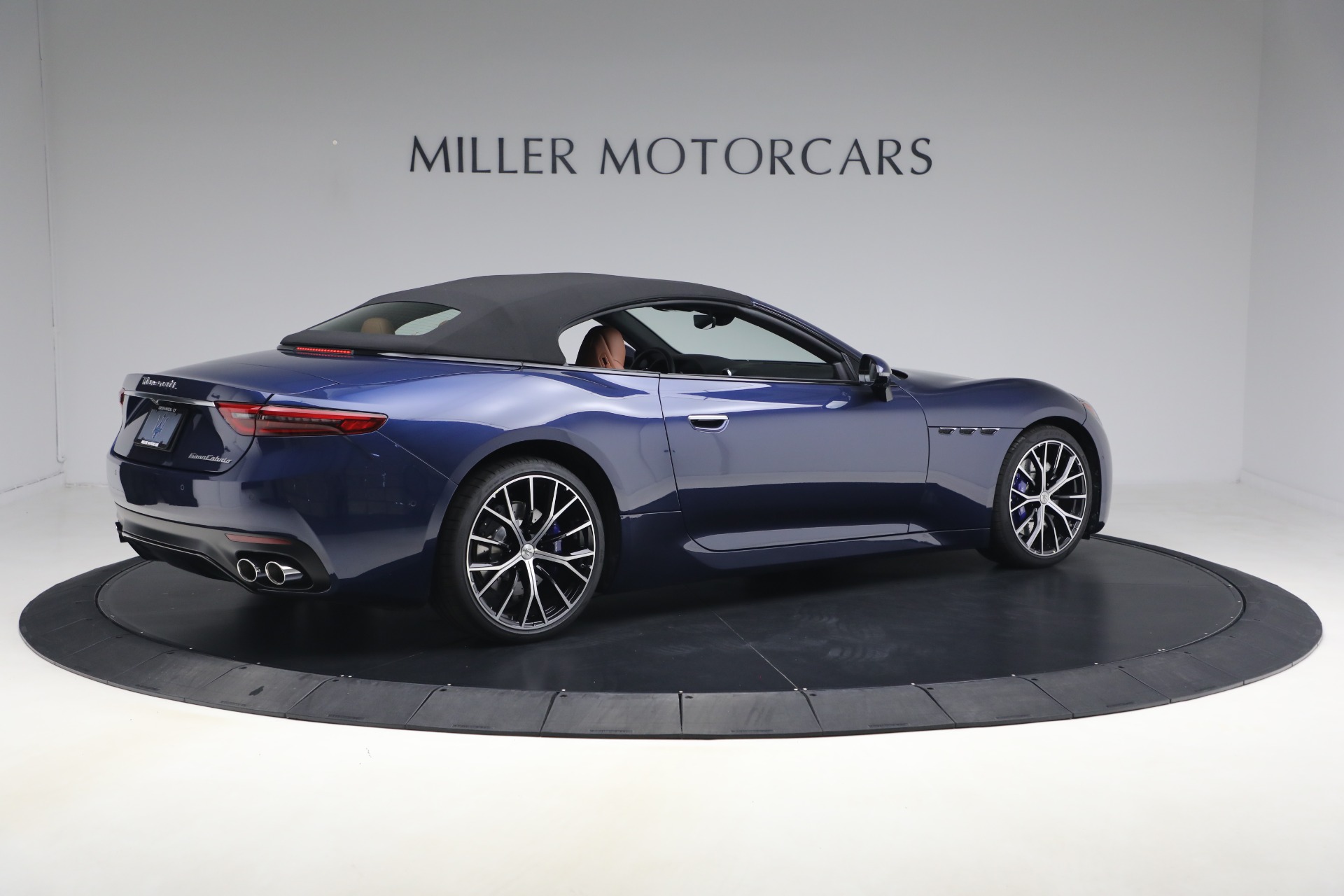 New-2026-Maserati-GranCabrio-Modena
