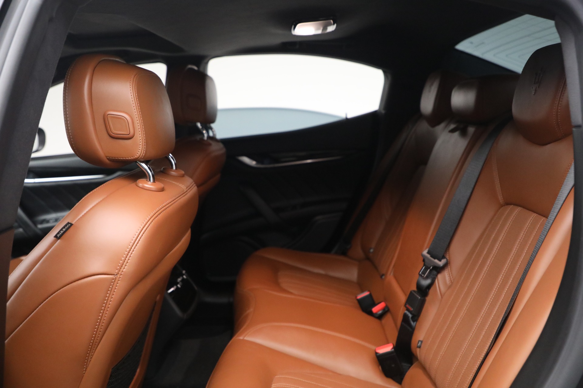 Used-2023-Maserati-Ghibli-Modena-Q4