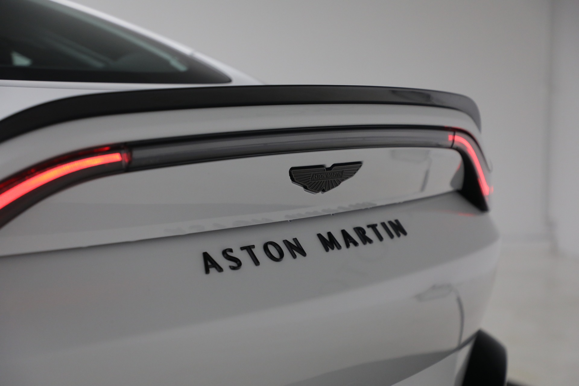 New-2026-Aston-Martin-Vantage-S
