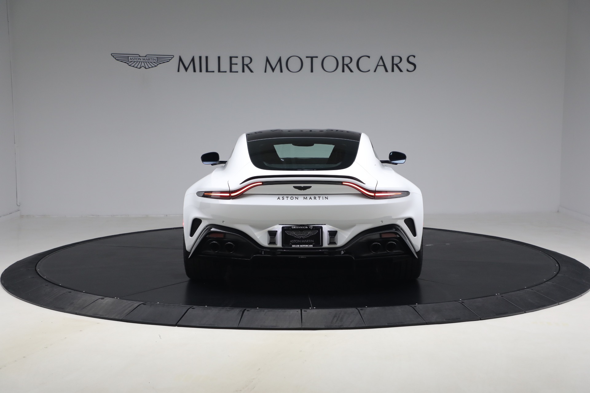 New-2026-Aston-Martin-Vantage-S