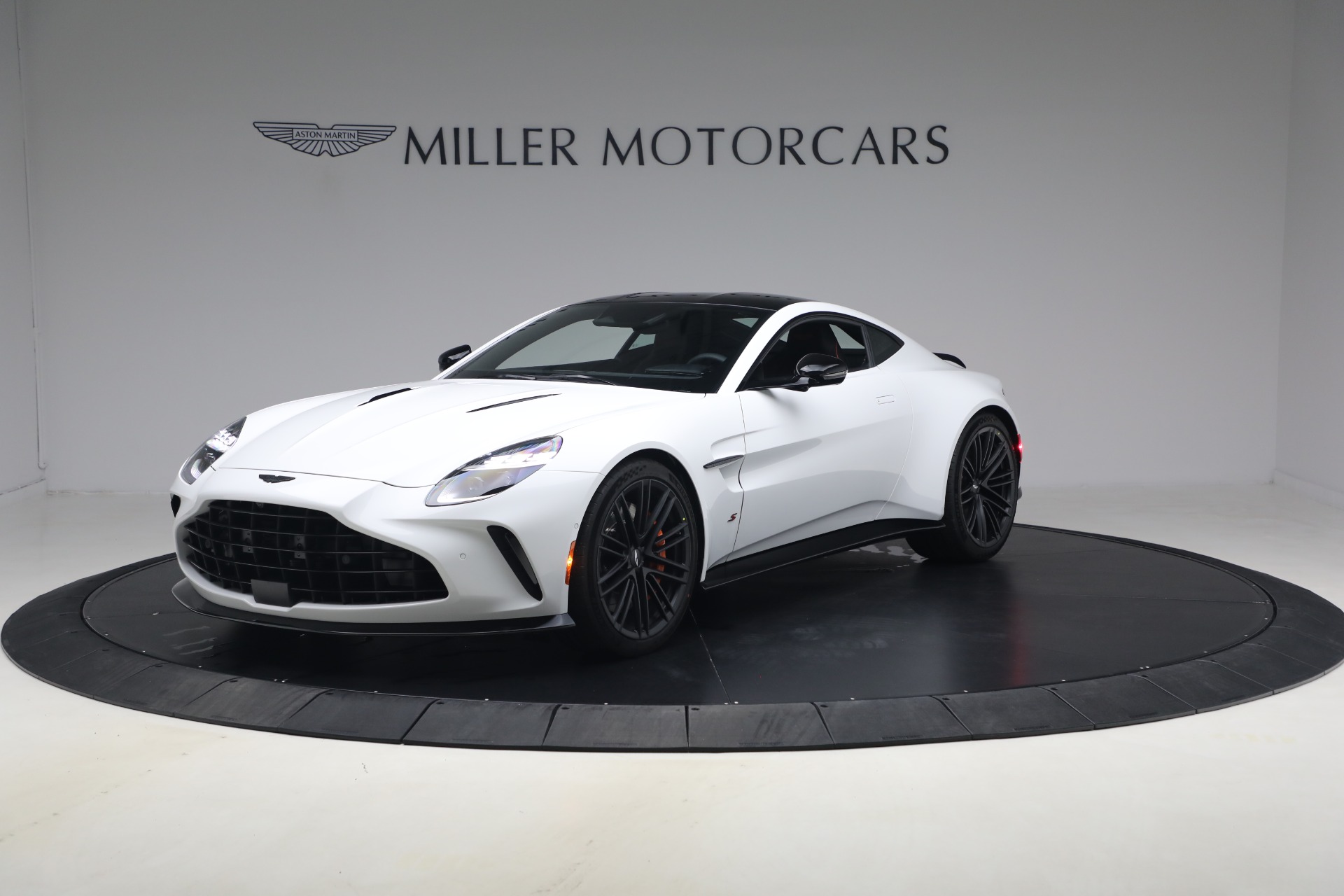 New-2026-Aston-Martin-Vantage-S