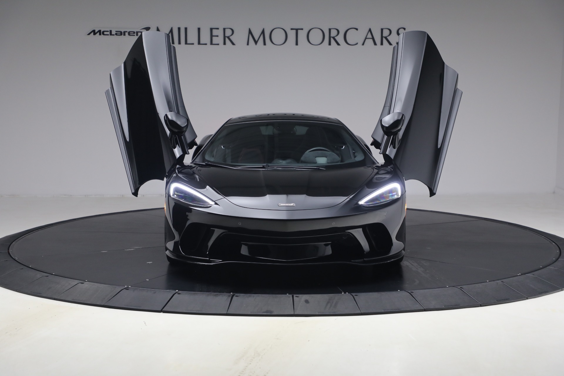 Used-2023-McLaren-GT-Pioneer